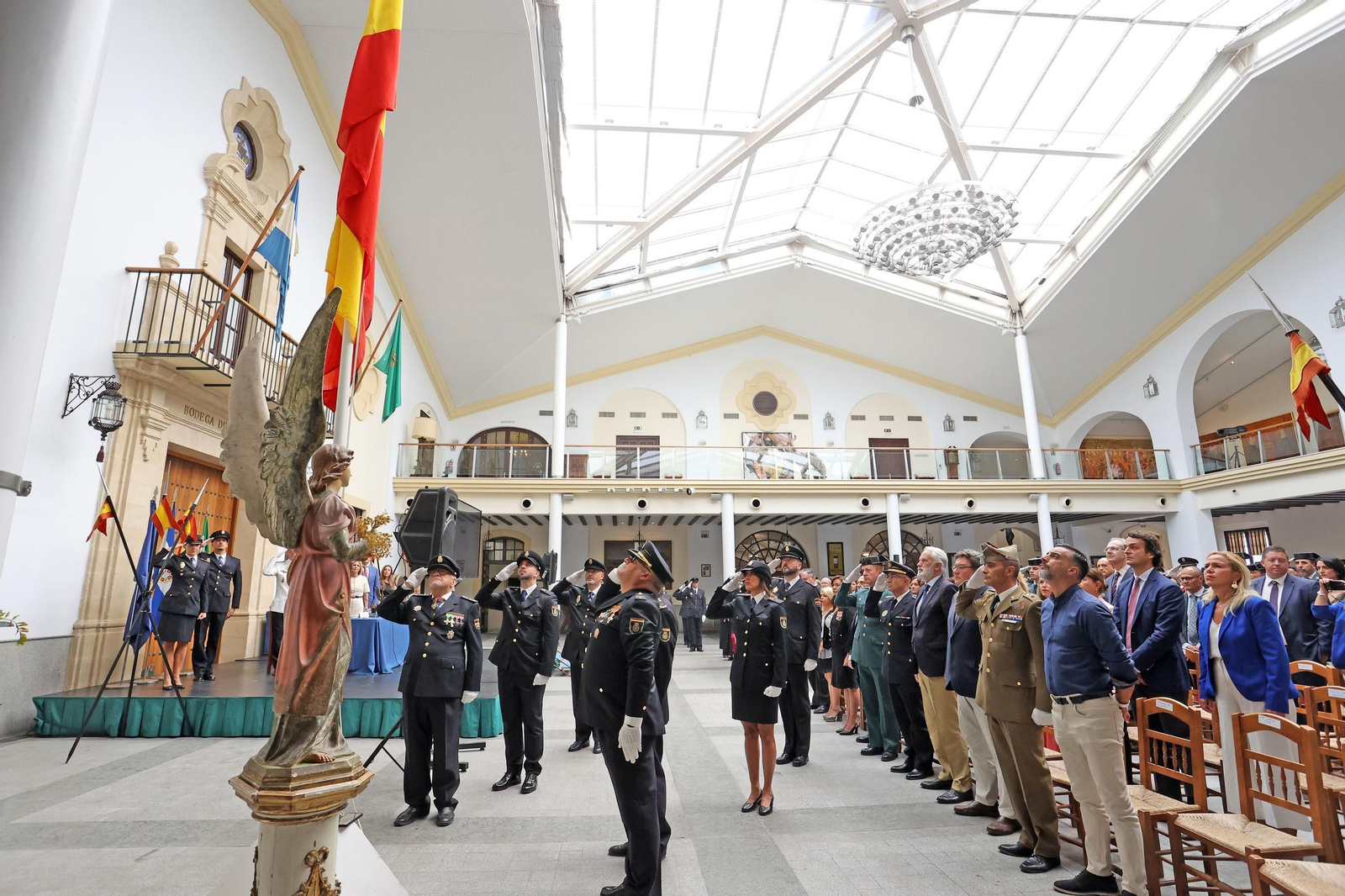Imágenes del Día de la Policía Nacional en Jerez