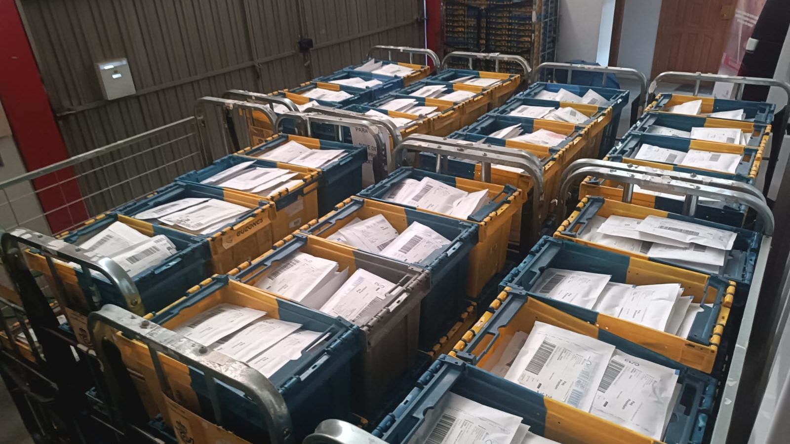 Kits del 'Proyecto Hera' listos para enviar.