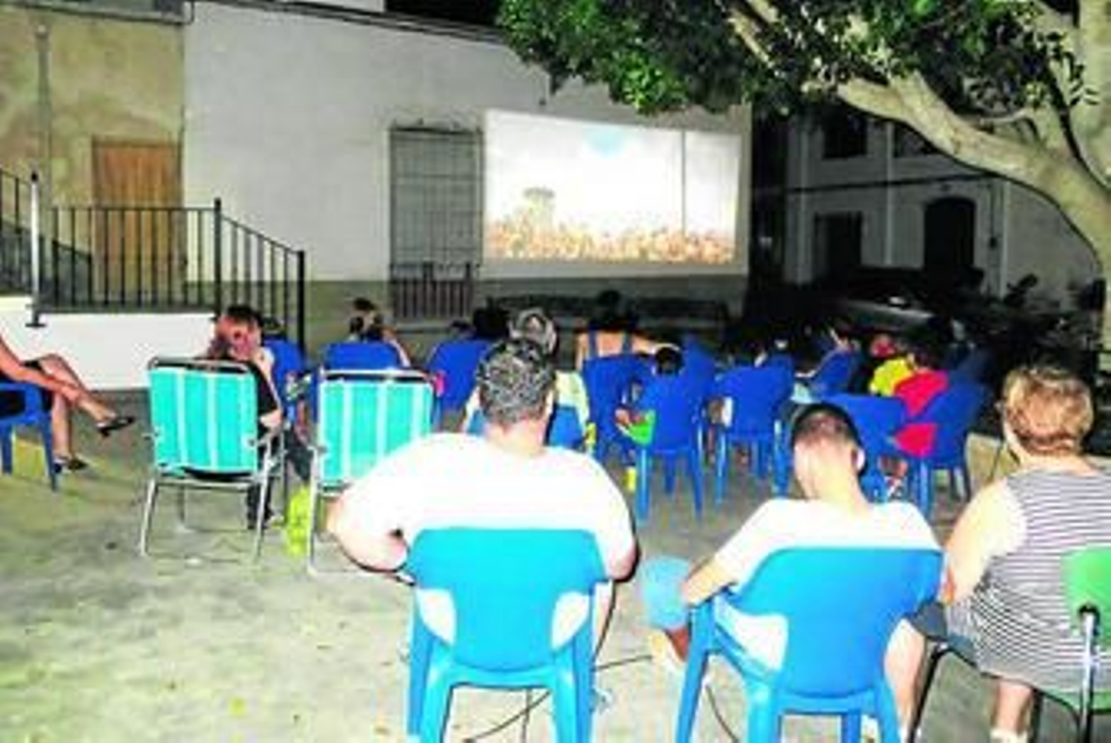 Una de las proyecciones realizadas este verano en plena calle.