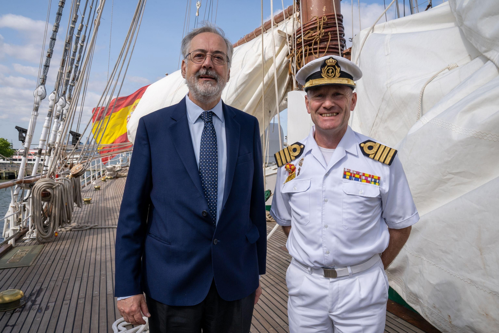 Las imágenes del la llegada del buque 'Juan Sebastián de Elcano' a Nueva York