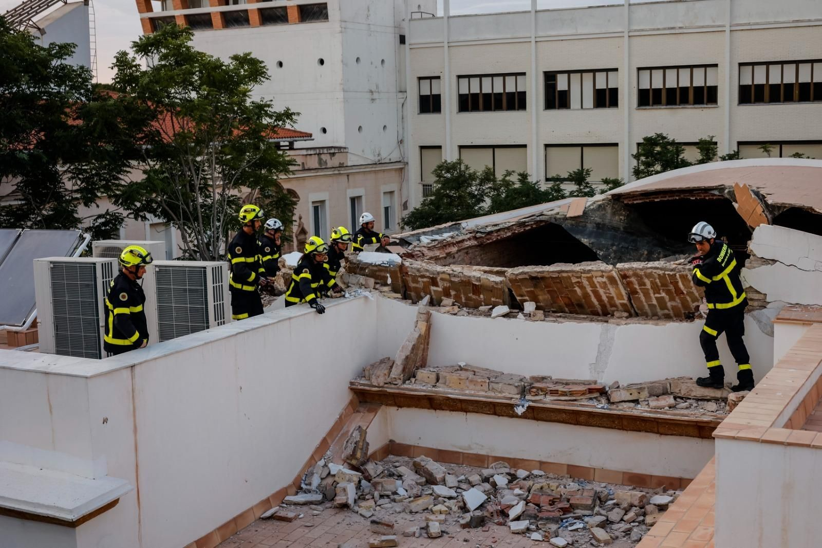 Así ha quedado el techo de la cúpula de la Castrense