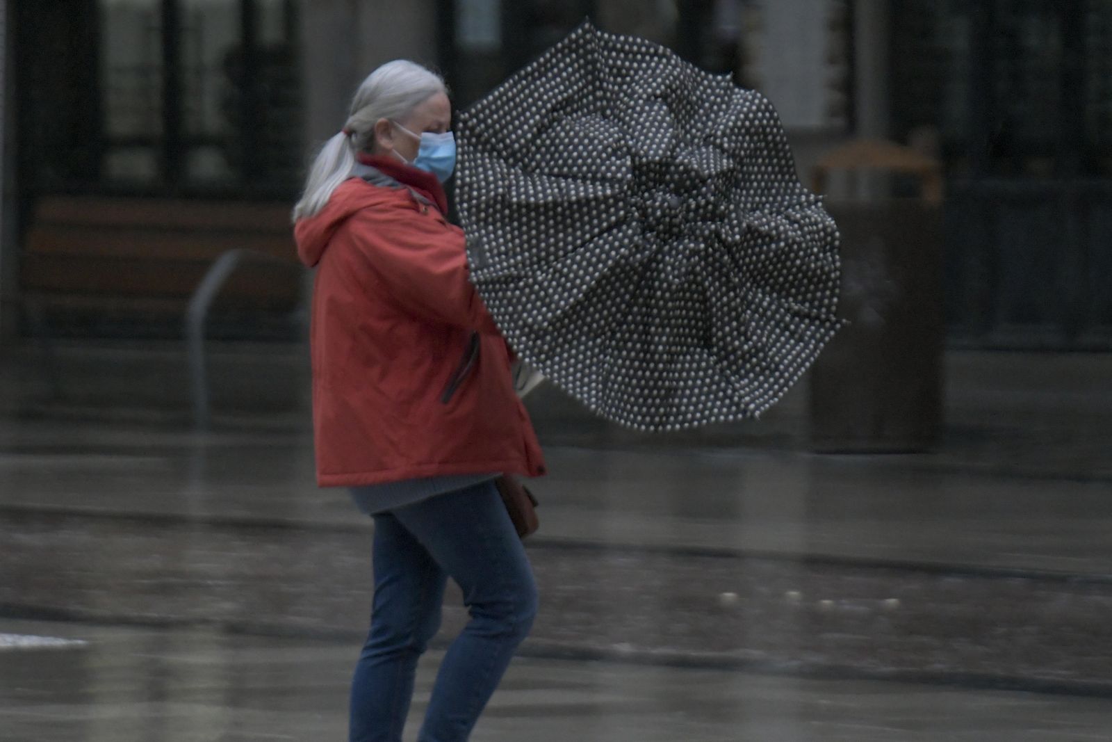 Fotos: día de lluvia en Granada