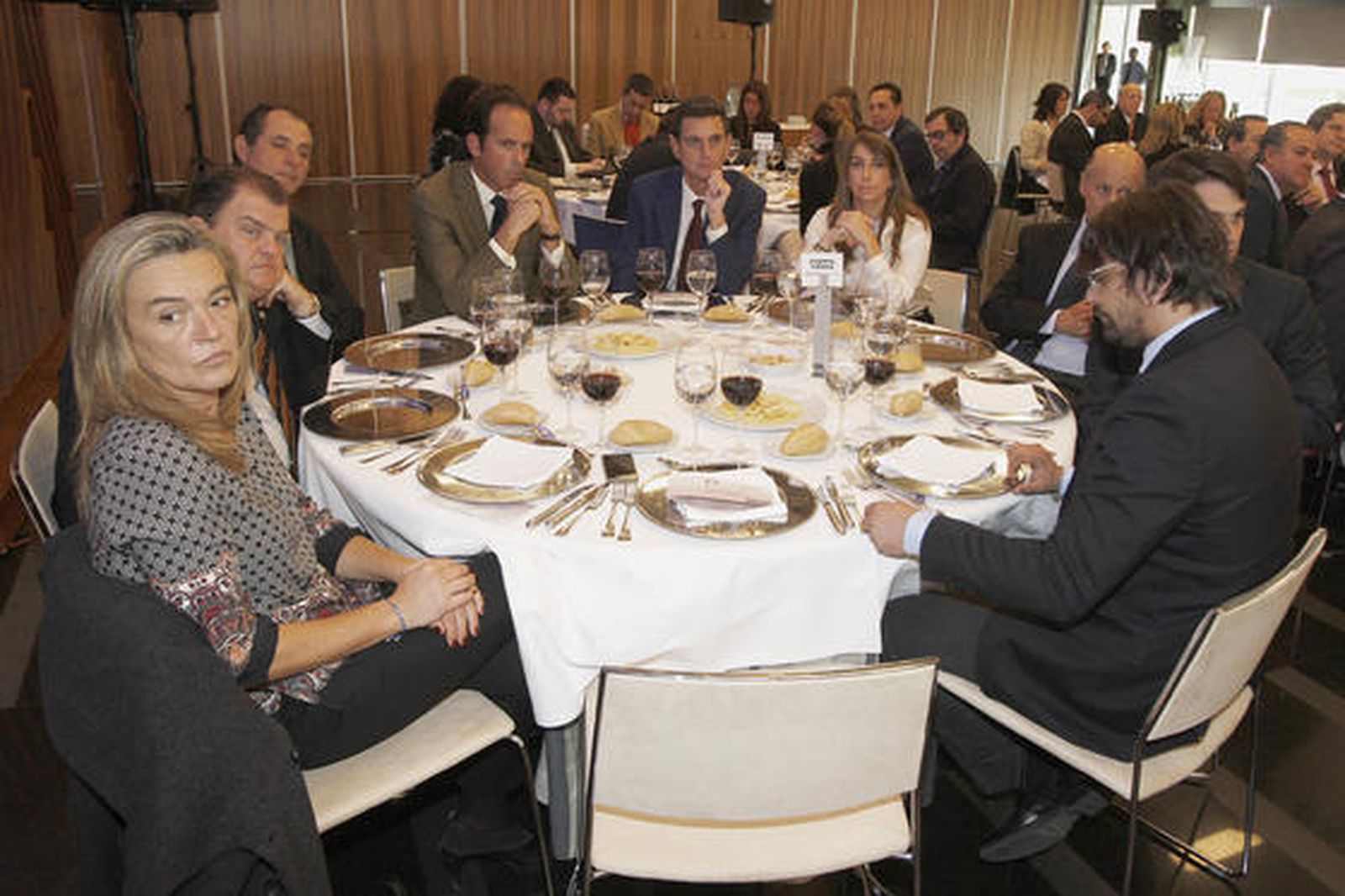 Paloma Bordons, Antonio Castillo, Pablo Guerrero, José Argudo, de González Byass, Miguel Berraquero, Inmaculada Olivero, Juan Antonio Liaño, Damián Bornes y Daniel Barea. 

Foto: Julio Gonzalez, Lourdes de Vicente y Joaquin Pino