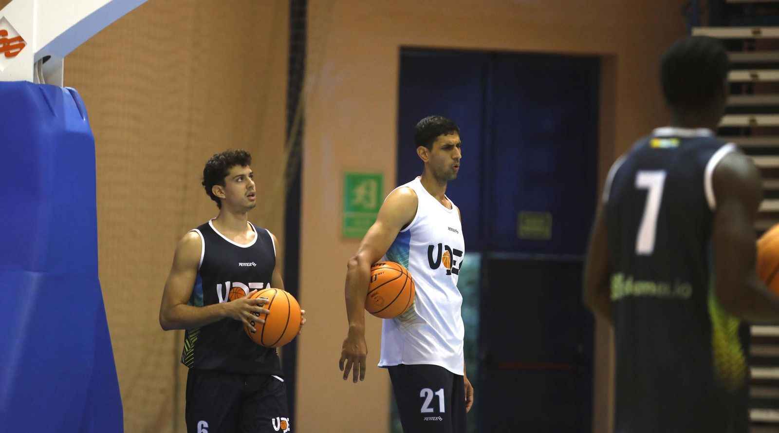 Las fotos del entrenamiento de Udea previo a su debut en Segunda FEB
