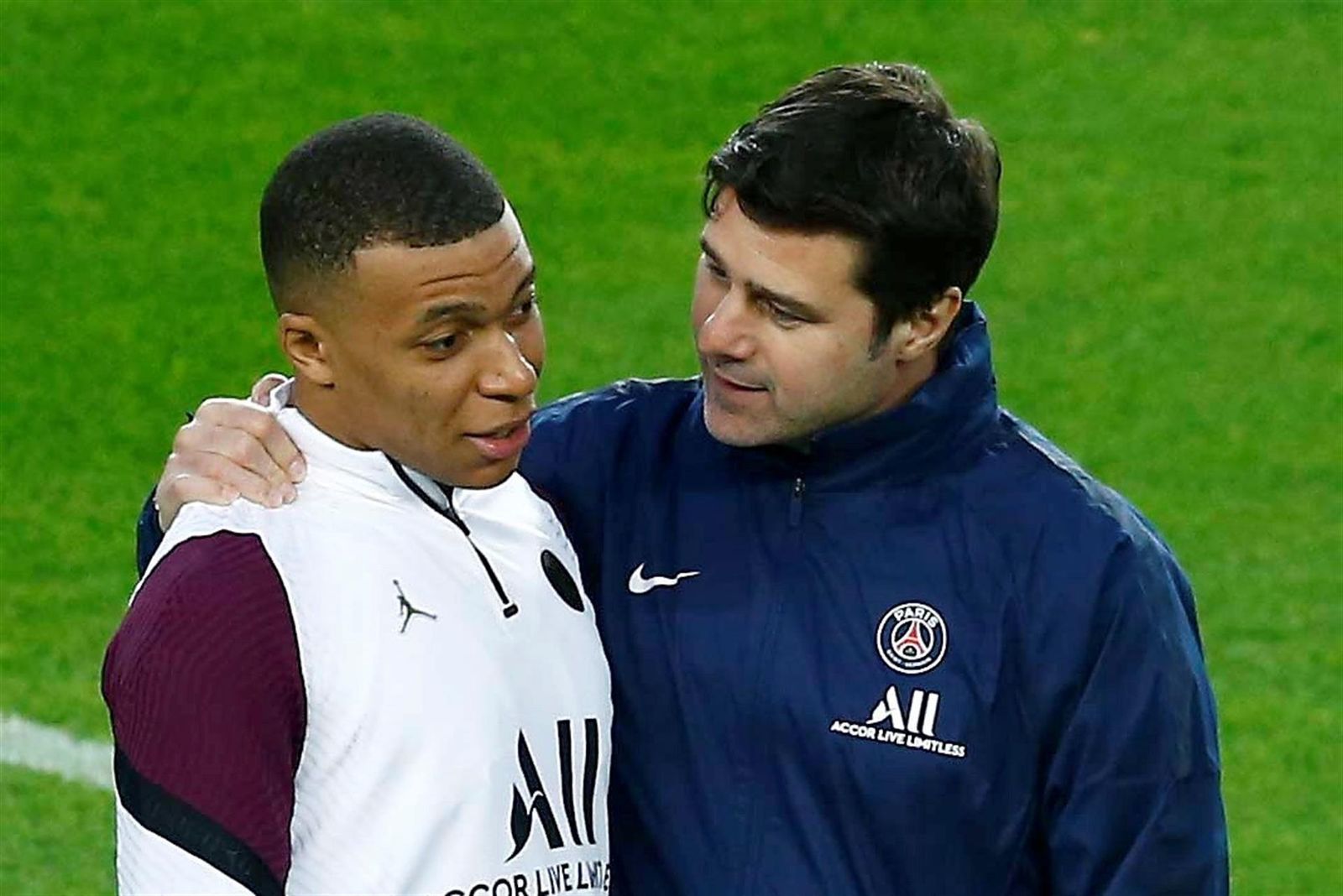 Pochettino junto a Mbappé