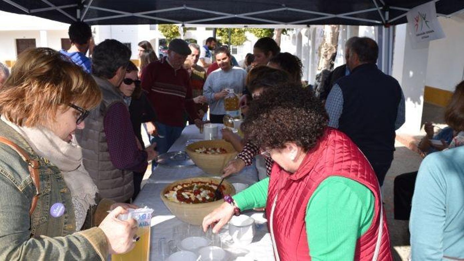 Uno de los momentos durante una edición pasada del Ajo Campero y el Mosto en Estella del Marqués