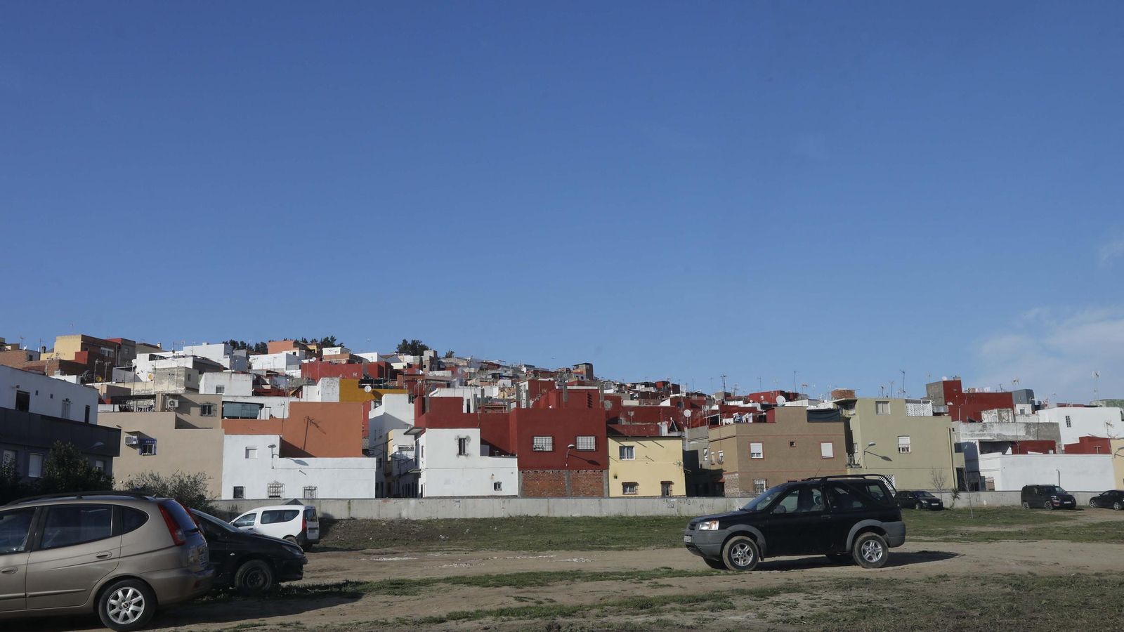 Terrenos en los que se asentará el futuro centro de Salud de La Bajadilla Terrenos en los que se asentará el futuro centro de Salud de La Bajadilla