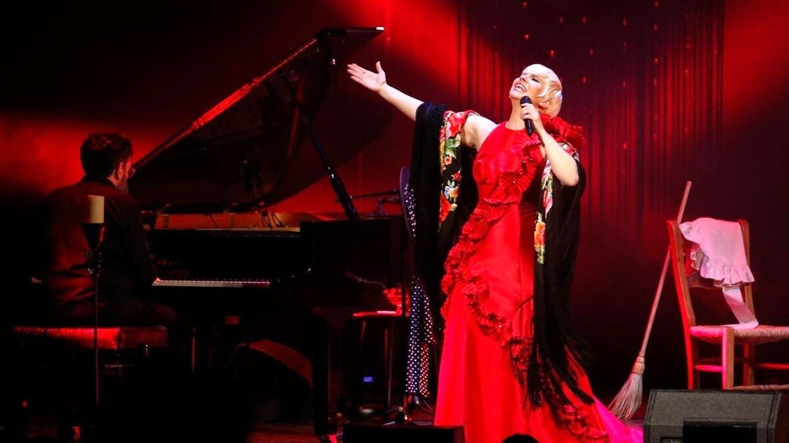 Pasión Vega rinde tributo a Federico García Lorca en ‘Lorca sonoro’.