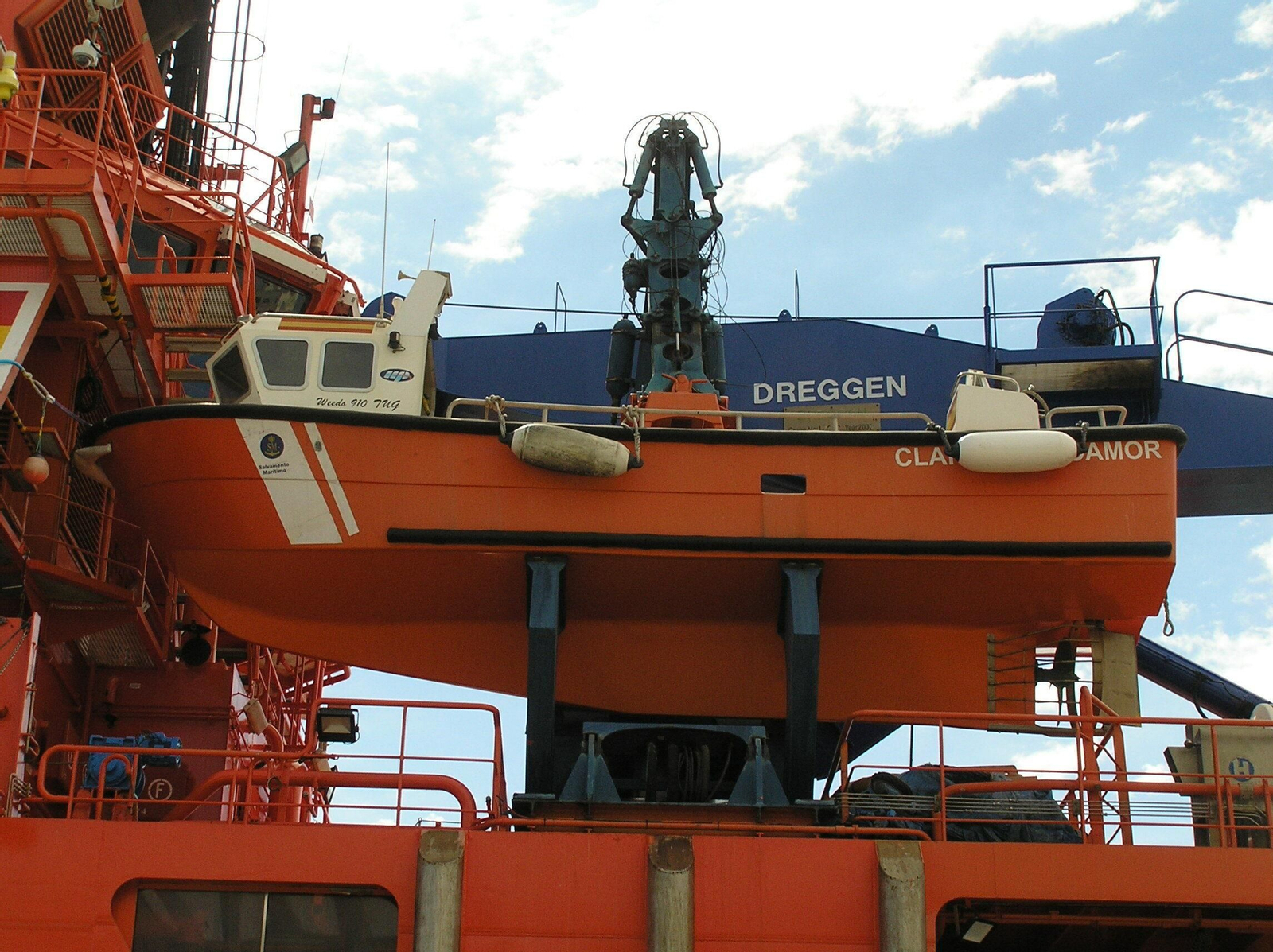 Imágenes de El 'Clara Campoamor'