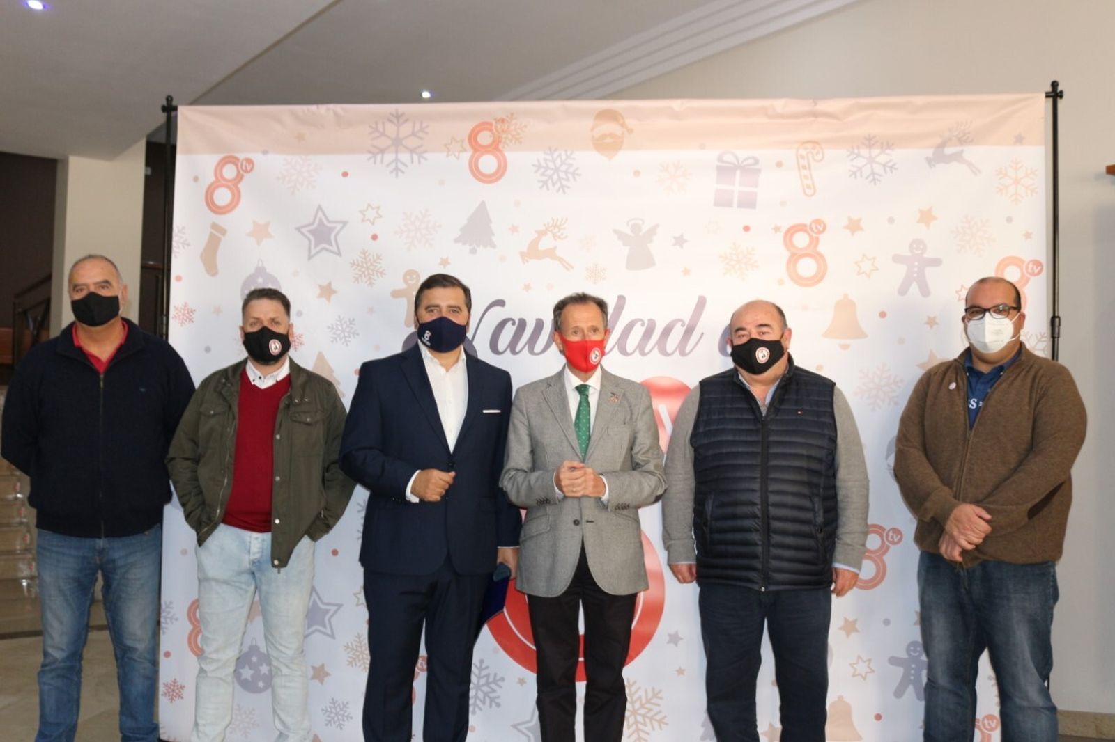 La iniciativa fue dada a conocer este mediodía en el Teatro Moderno.