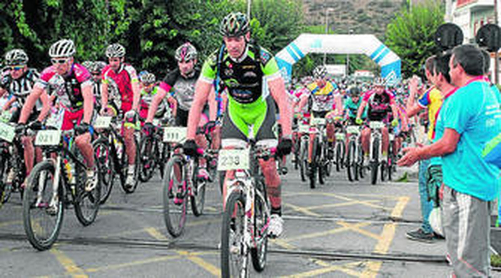 La salida de la prueba, ayer en la Estación de San Roque.