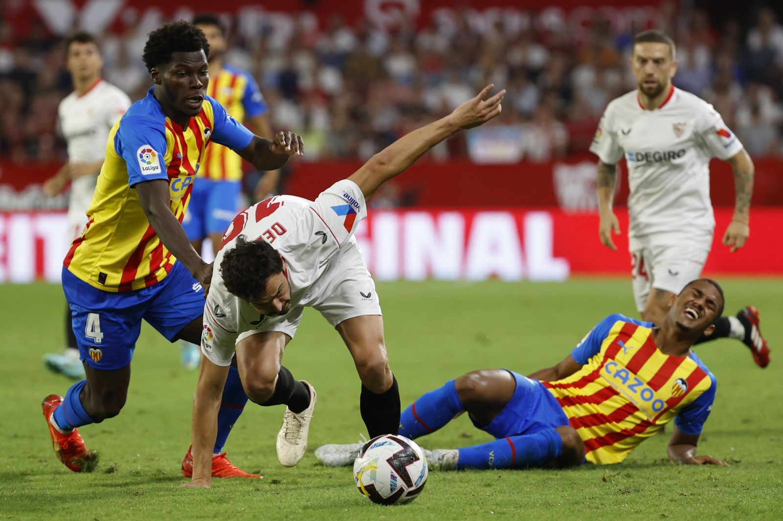 Una imagen del Sevilla-Valencia de la pasada campaña.