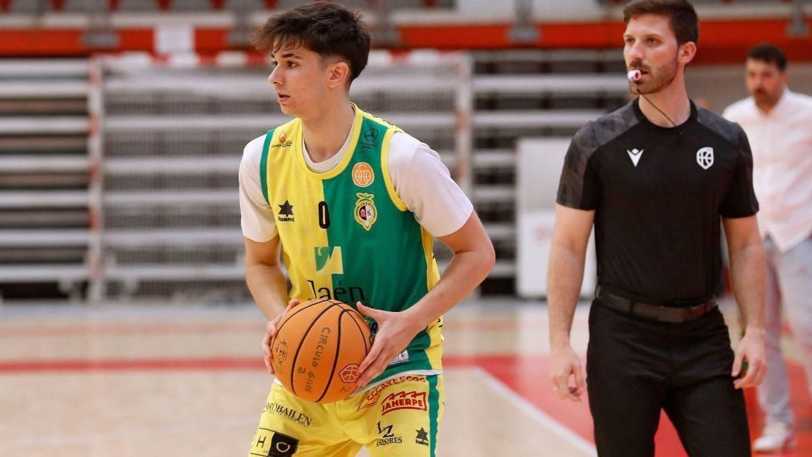 Alejandro Orozco, durante un partido con el Jaén.