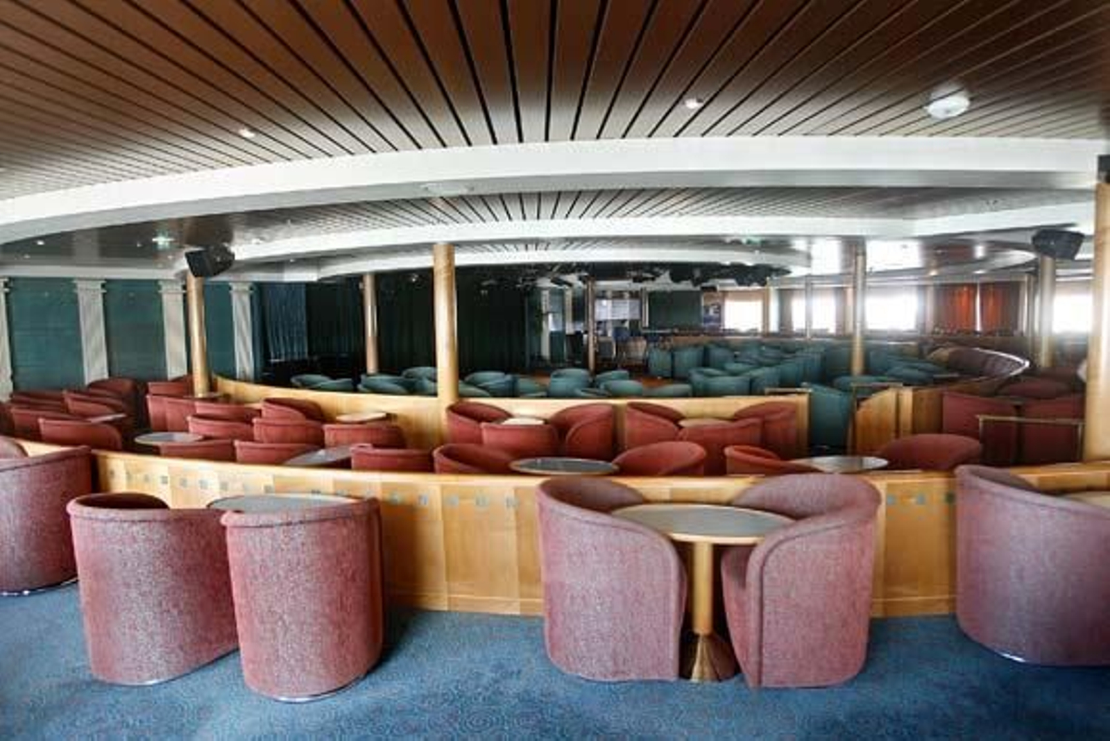 Imágenes del interior del crucero 'Grand Voyager'

Foto: Joaquin Pino