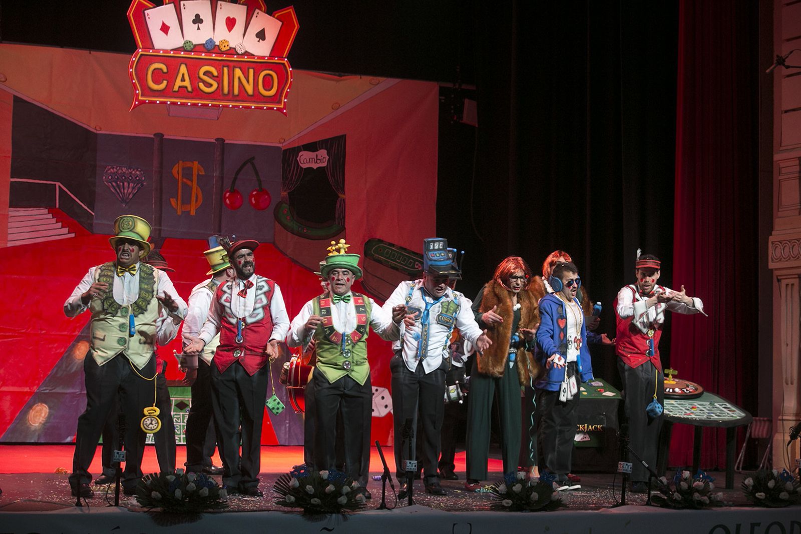 Las imágenes del sexto días de preliminares del Carnaval Colombino