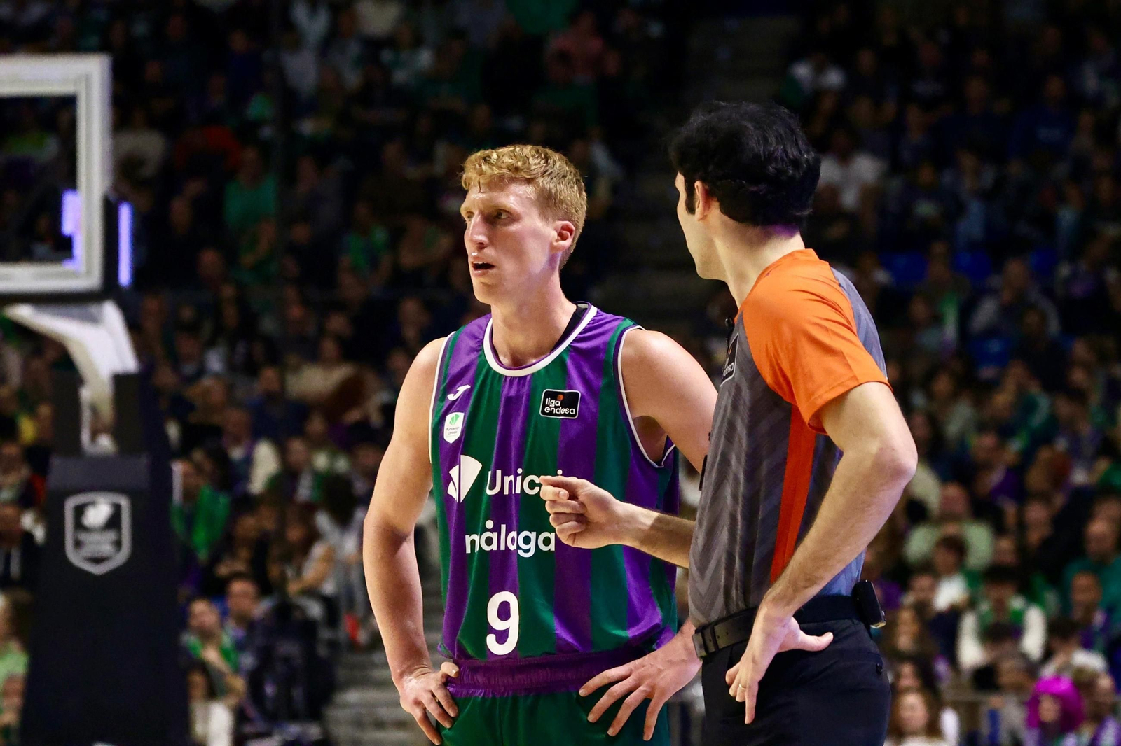 El Unicaja-Valencia Basket, en fotos