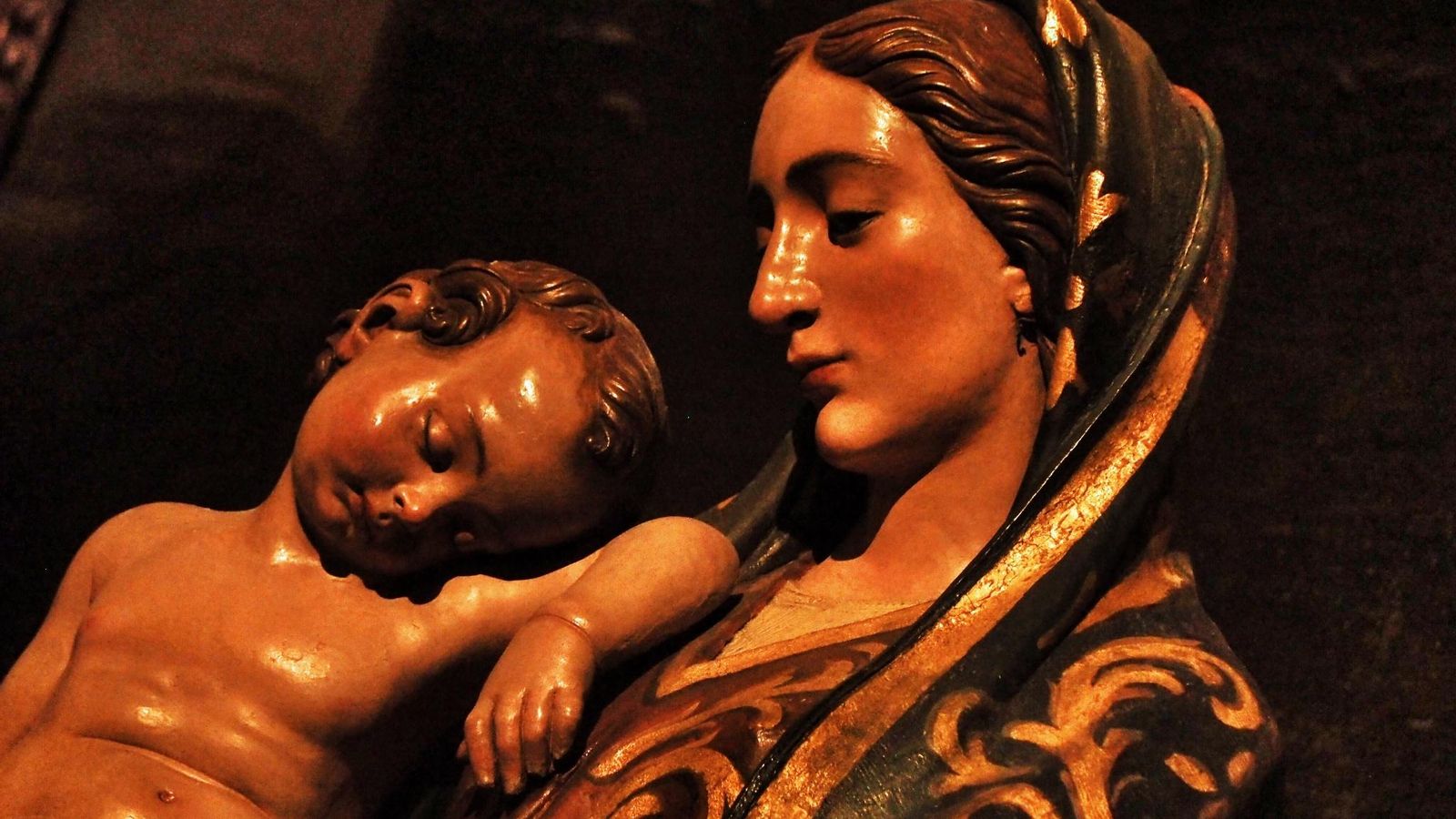 Virgen con el Niño recientemente expuesta en el Bellas Artes Virgen con el Niño recientemente expuesta en el Bellas Artes