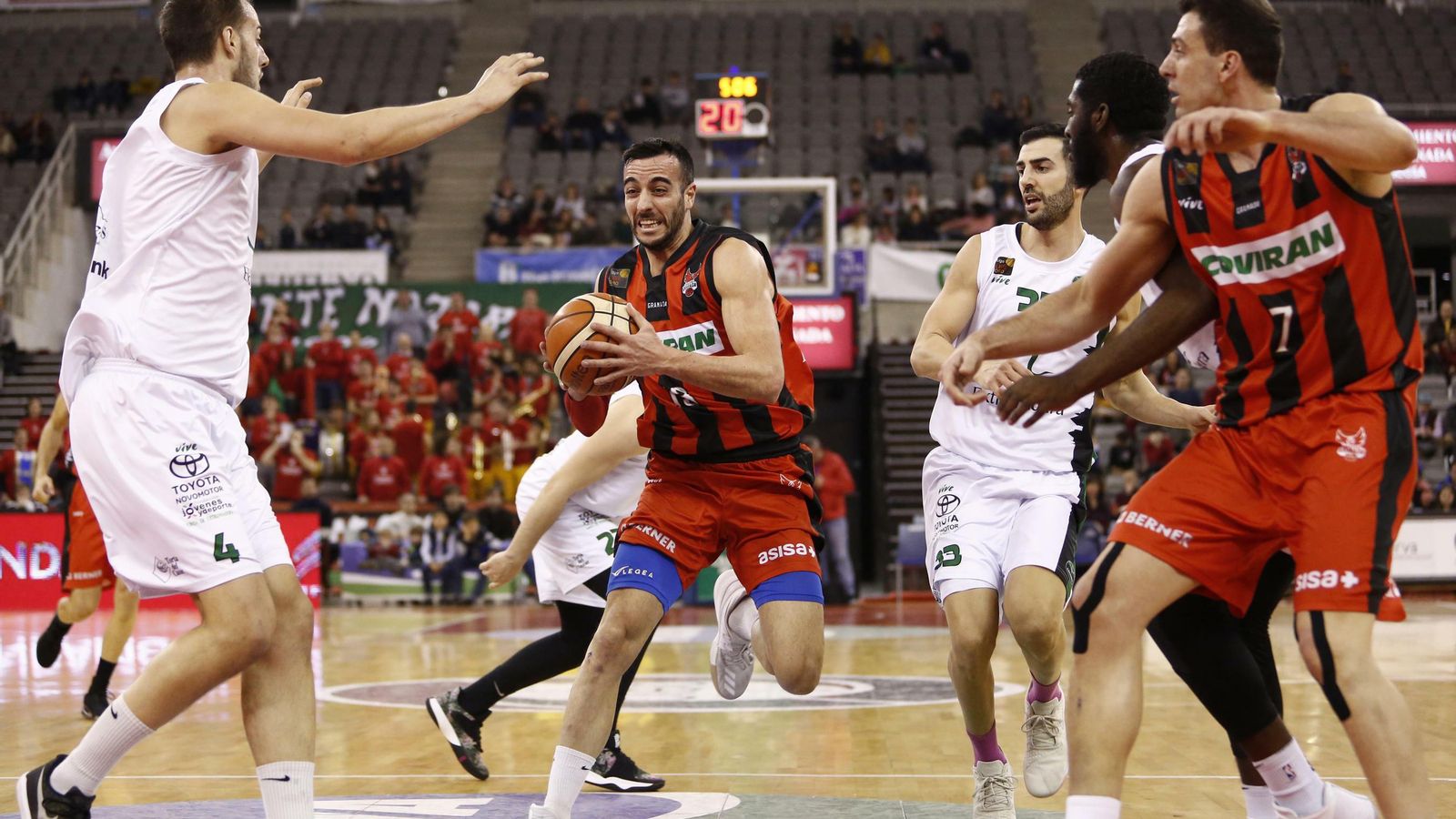 Alo Marín se hace sitio en el partido disputado ante el Cáceres