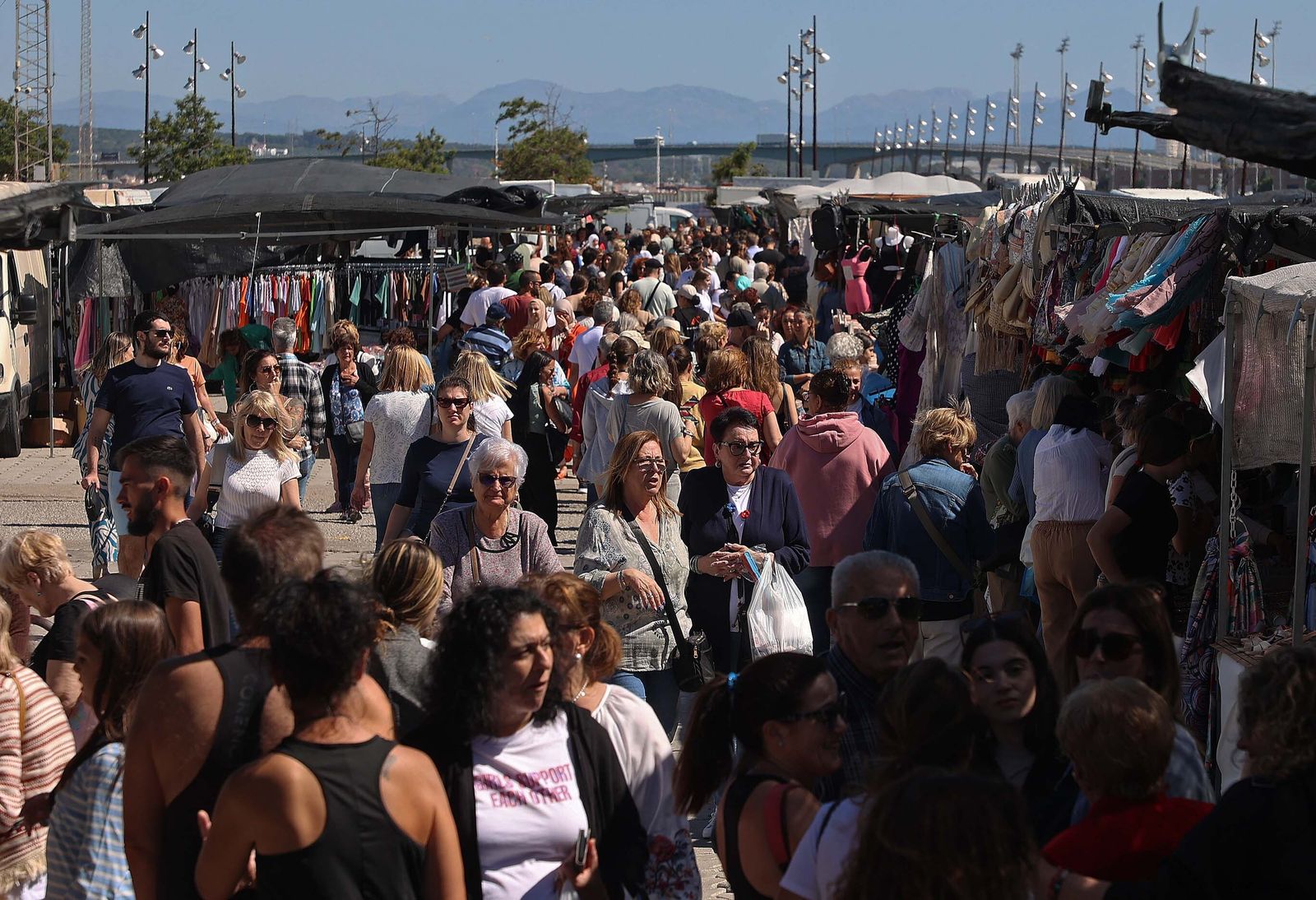El mercadillo de Algeciras vuelve al Llano Amarillo