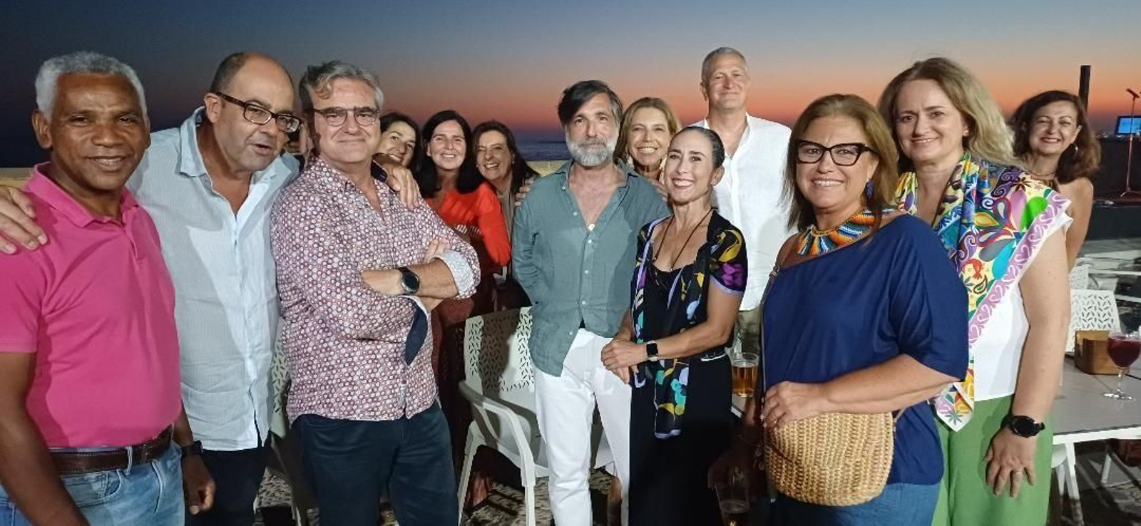 Hilario Hernández, Enrique Maestre, Javier Lerma, Lola Sánchez, Mercedes Sánchez Trujillano, Marisa Gantes, Teresa Suárez, Leticia y Mavy Vierna, Luca Comini, Cristina Goicoehea y Patricia Herrero.