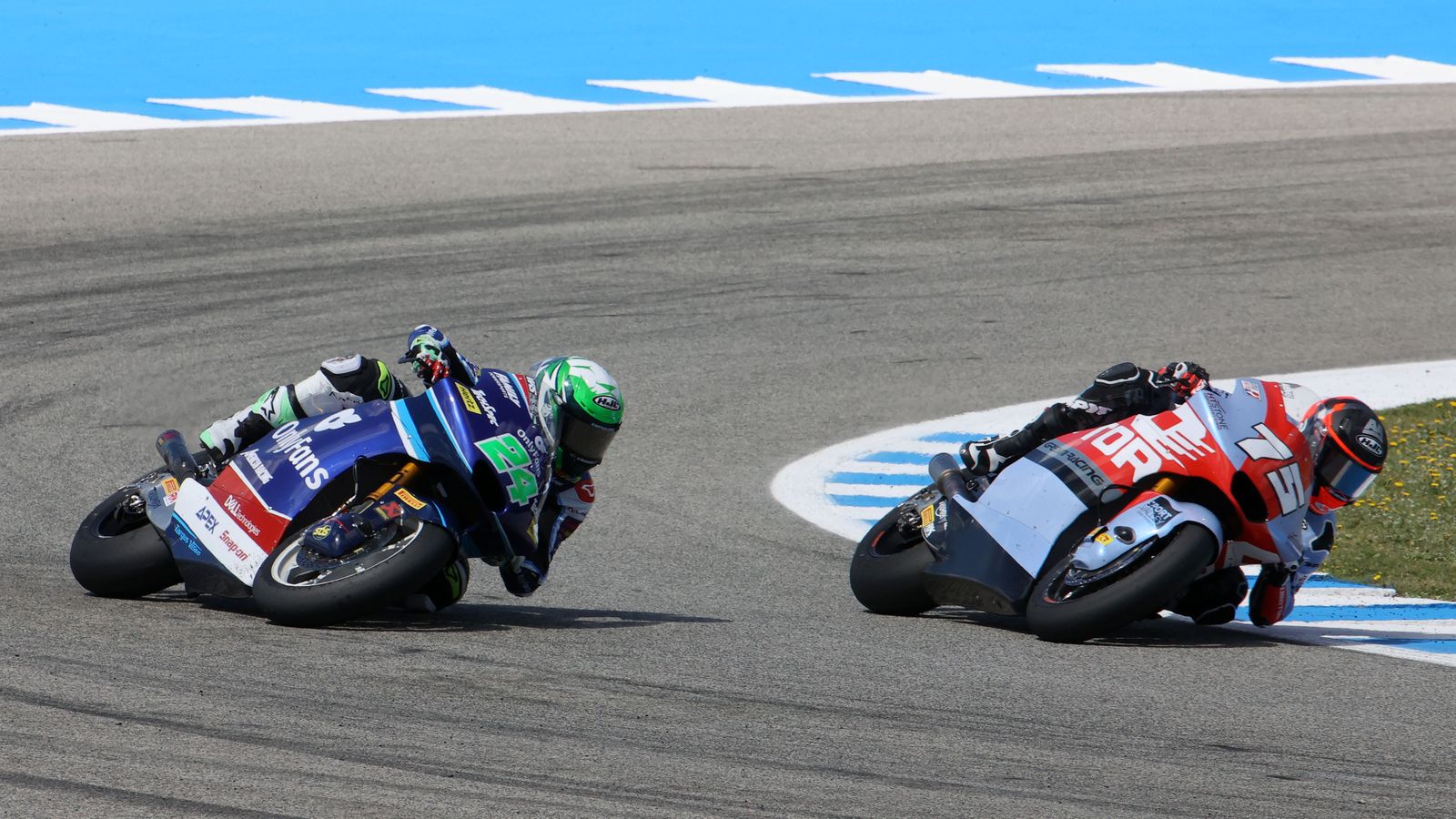 Imágenes de las caídas en las carreras del GP España en Jerez