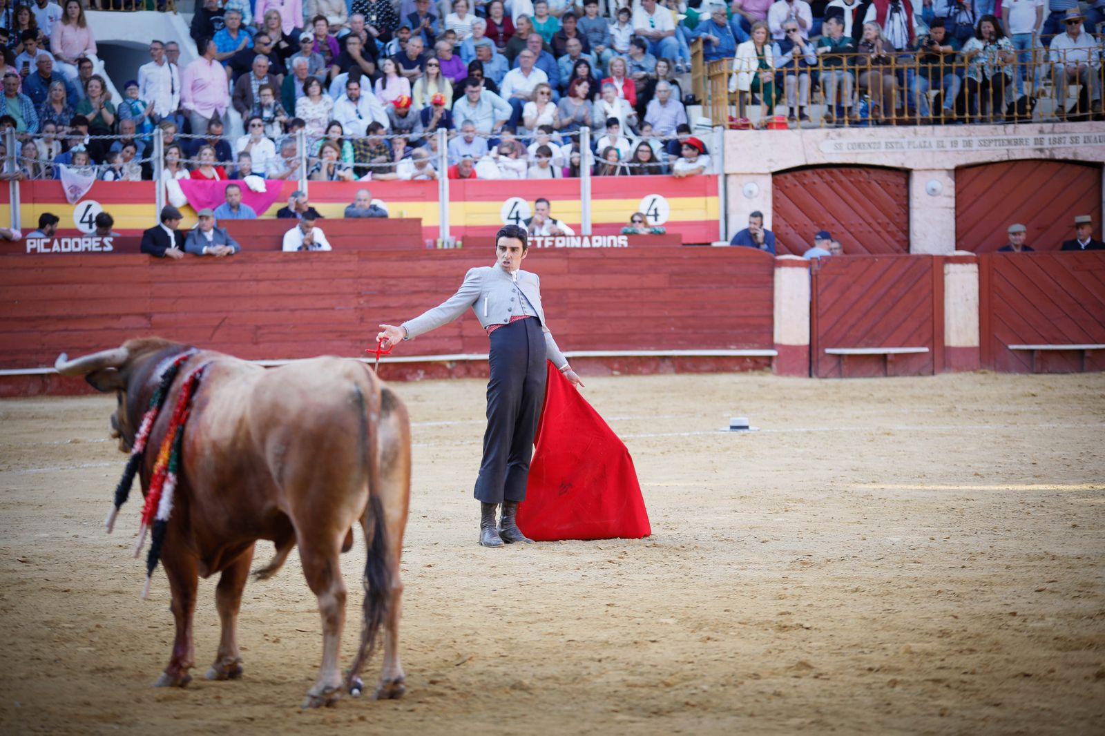 Imágenes del festival mixto lucha contra el cáncer