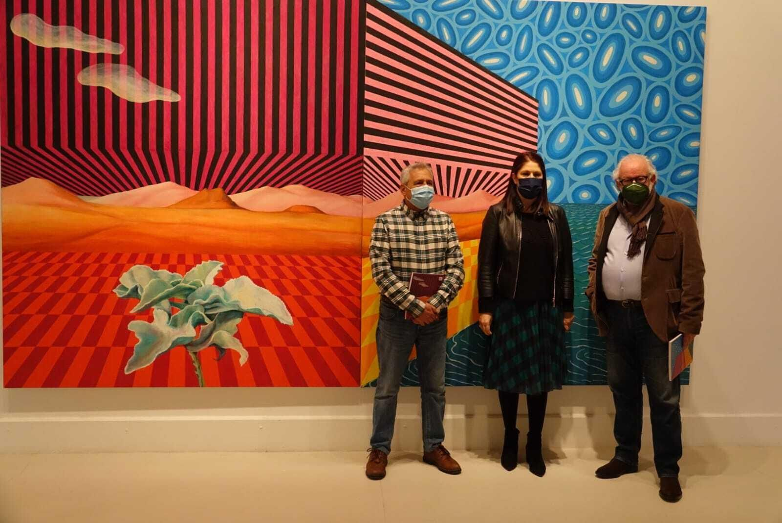 Patricio Carrera, Noelia Losada y Fernando Francés en la inauguración de la muestra.