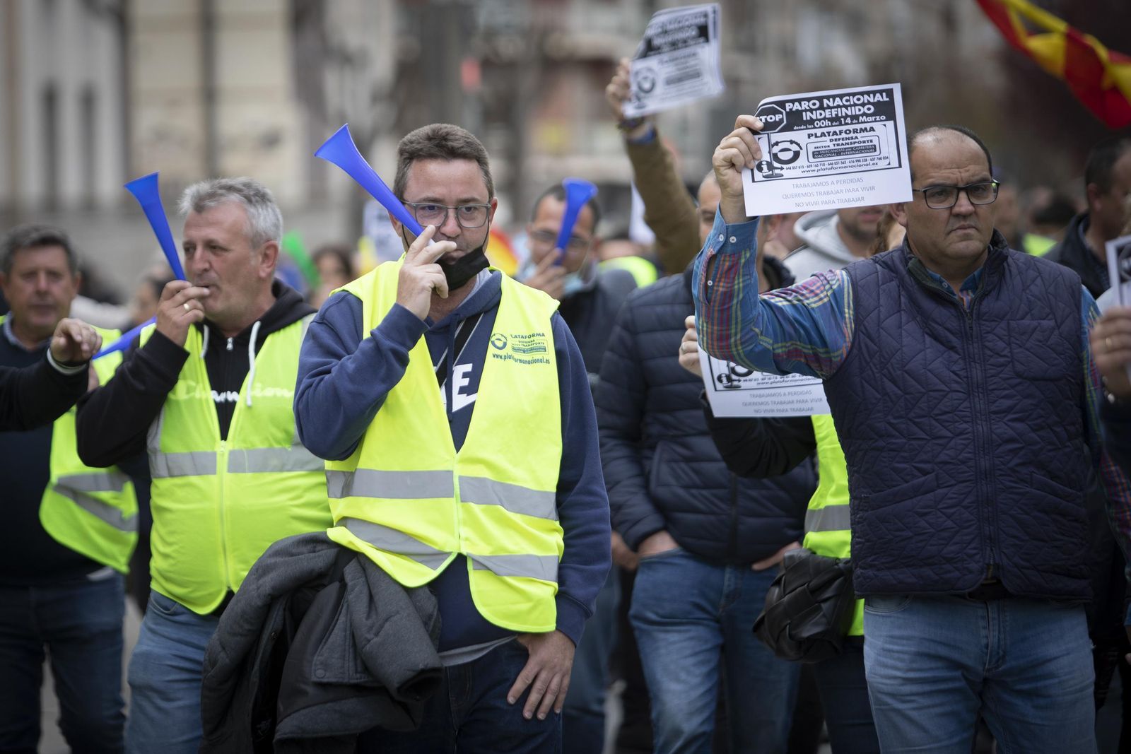 Así ha sido la huelga de los transportistas en Granada, en imágenes