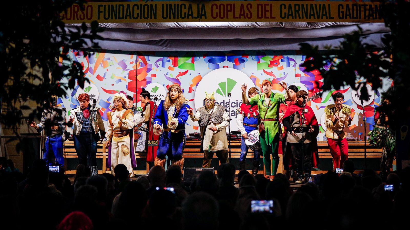 Las mejores imágenes del Lunes del Carnaval de Cádiz 2025