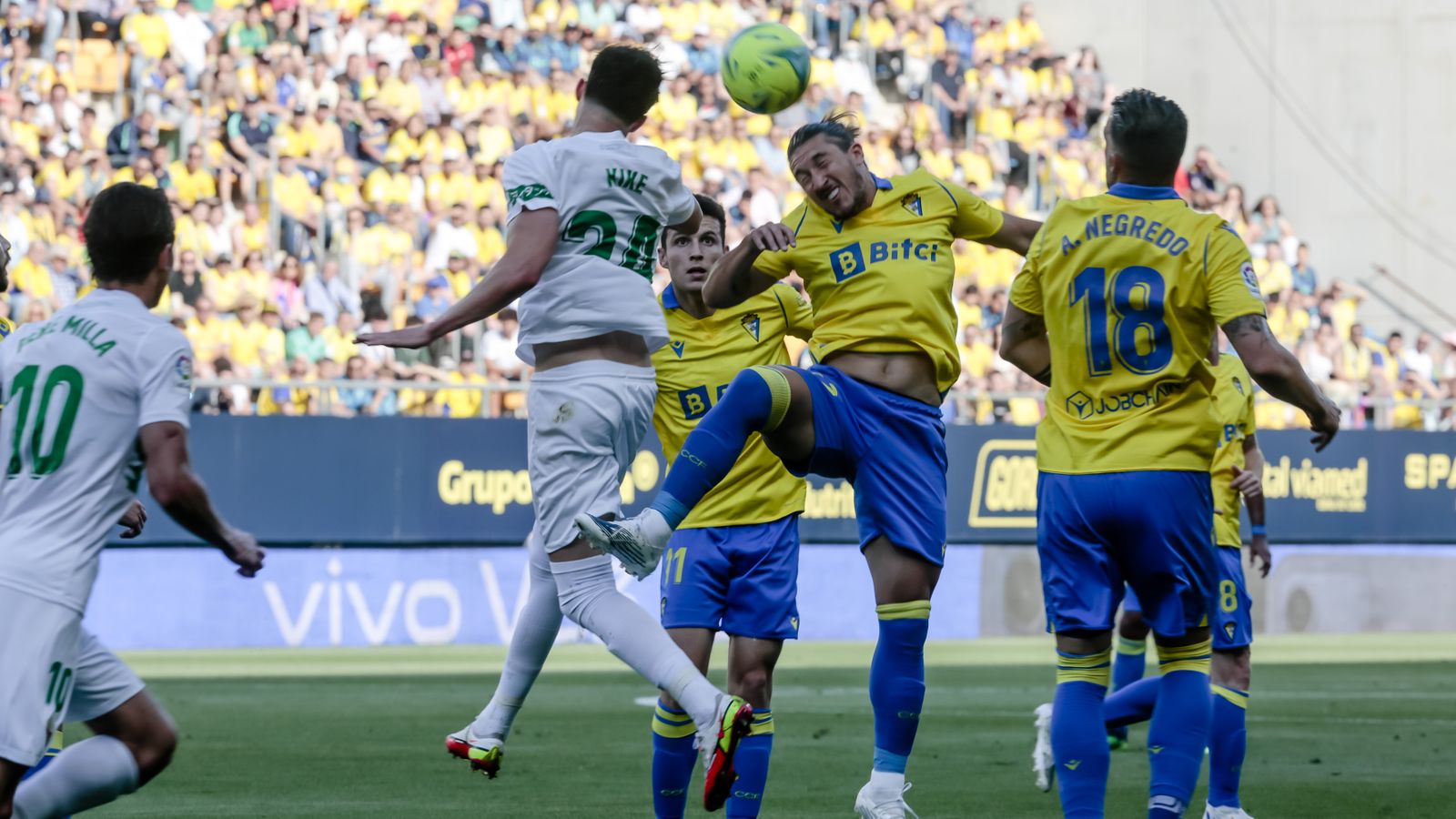 Las imágenes del Cádiz- Elche