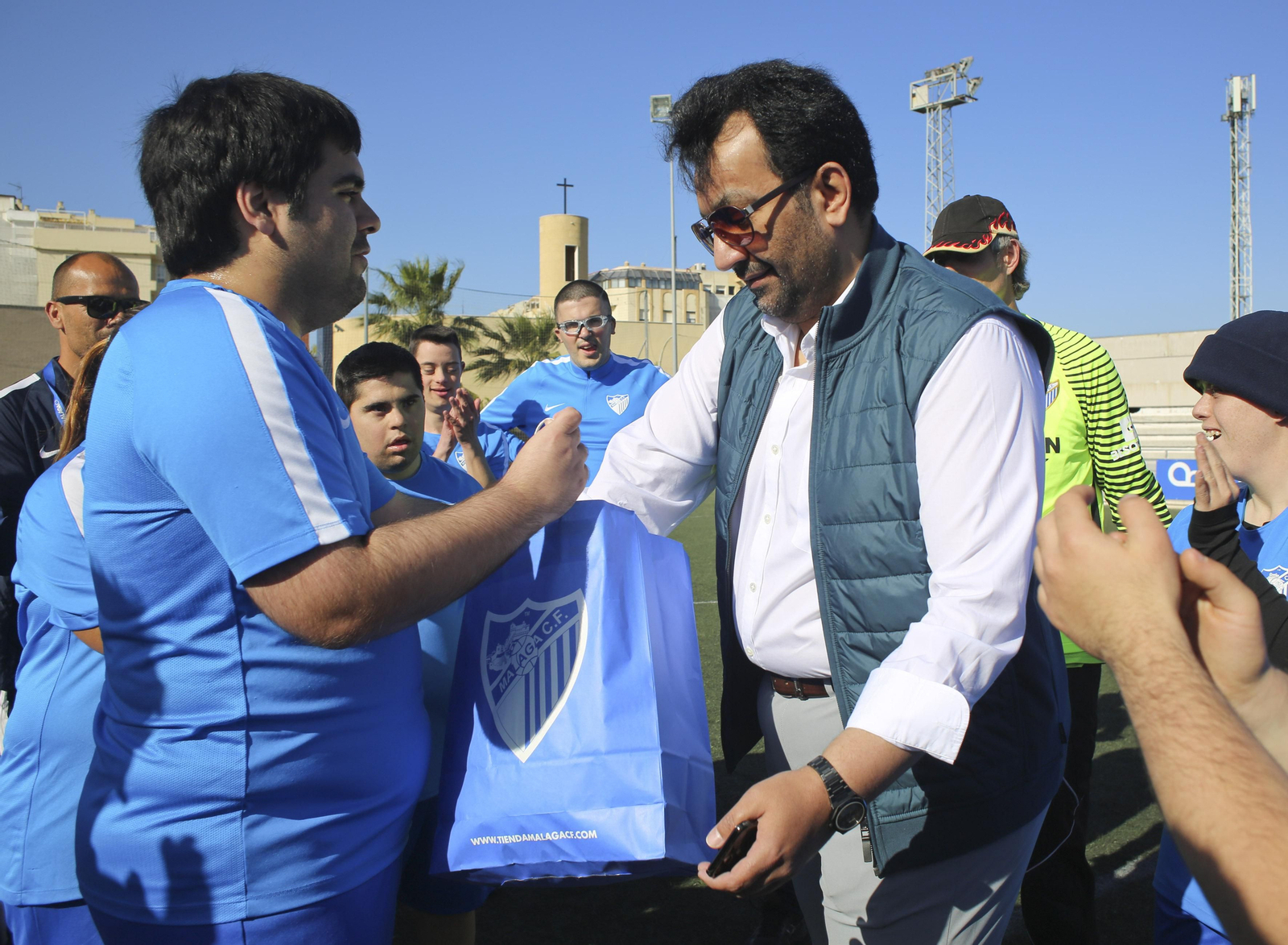 Las fotos del jeque Al-Thani con el Málaga Genuine