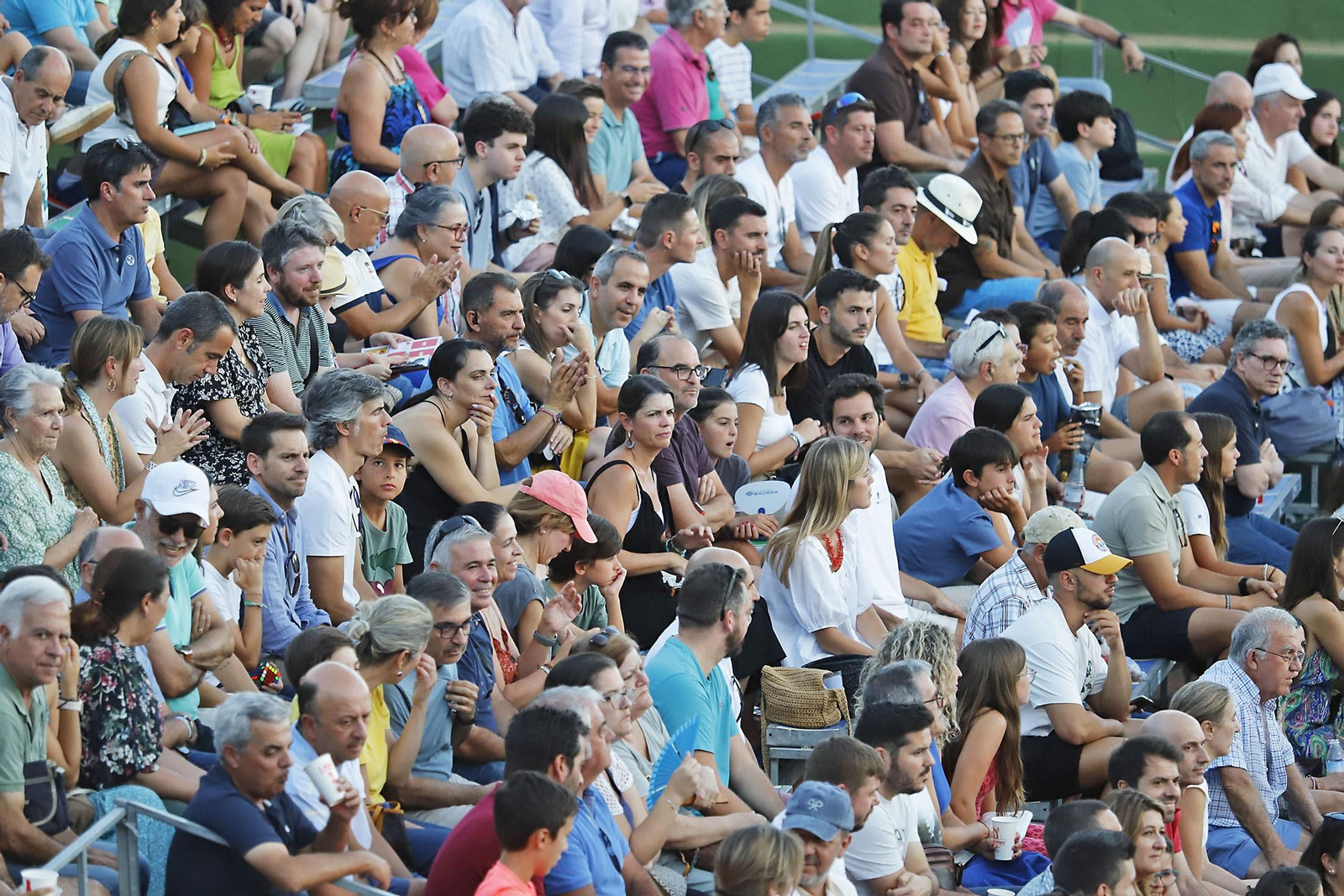 Imágenes del ambiente en la final femenina de la Copa del Rey de tenis de Huelva