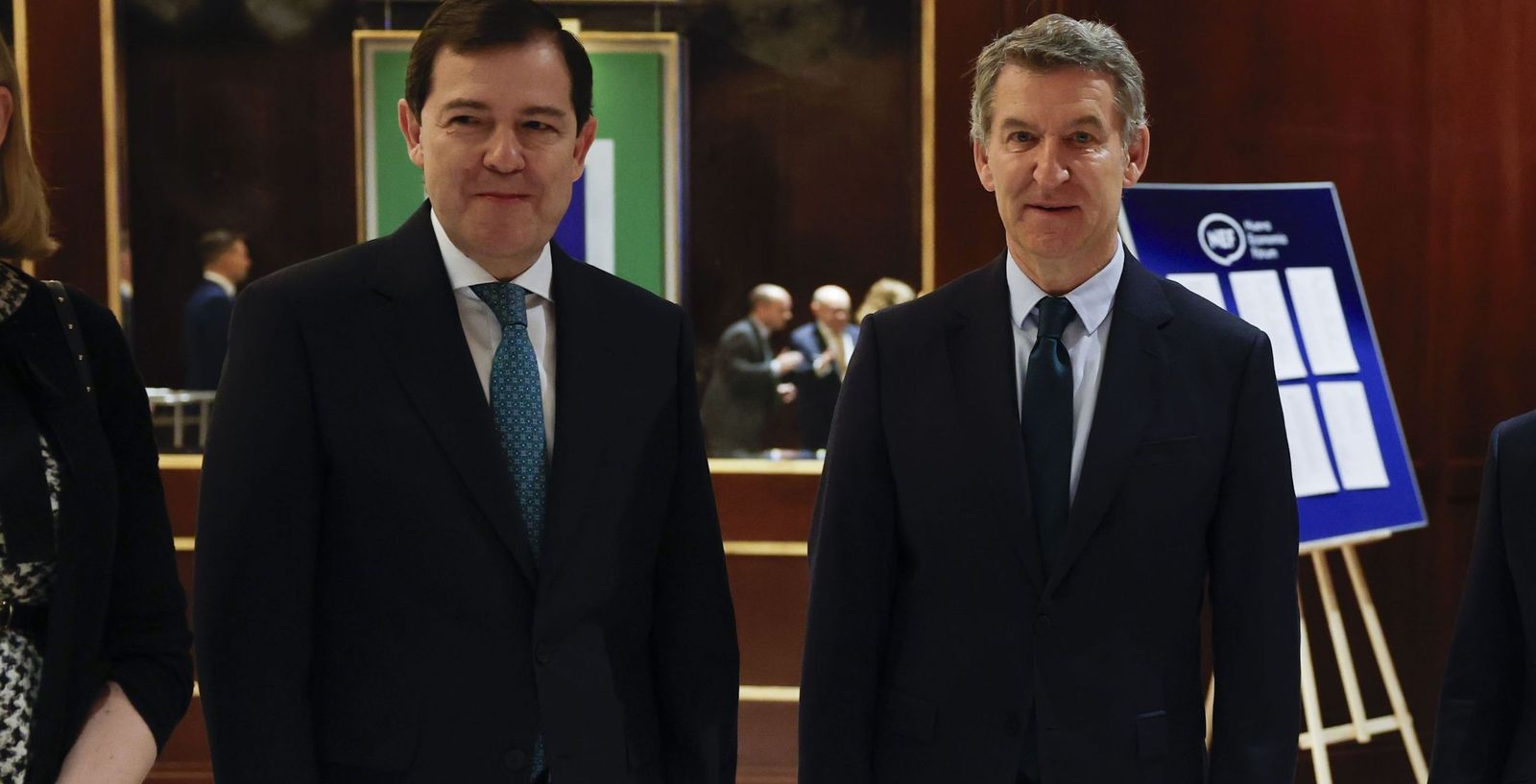 El presidente de Castilla y León y candidato del PP, Alfonso Fernández Mañueco, y el líder del PP, Alberto Núñez Feijóo.