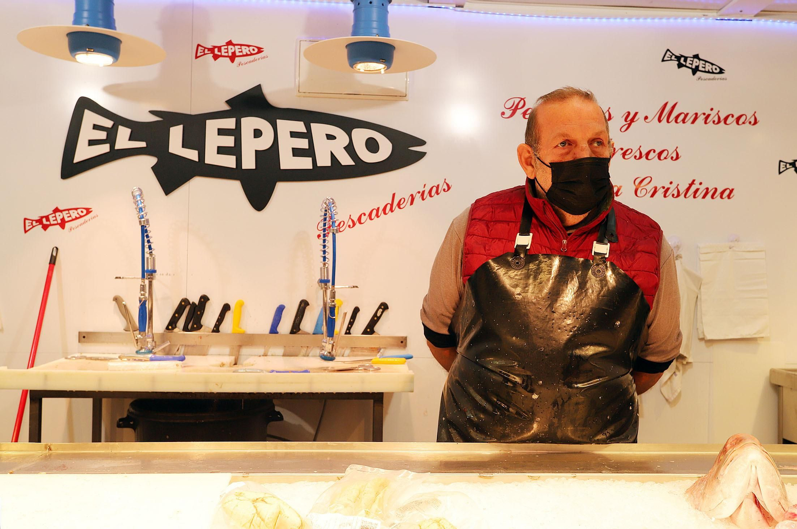 Imágenes del ambiente en el Mercado del Carmen en plena huelga de transportistas