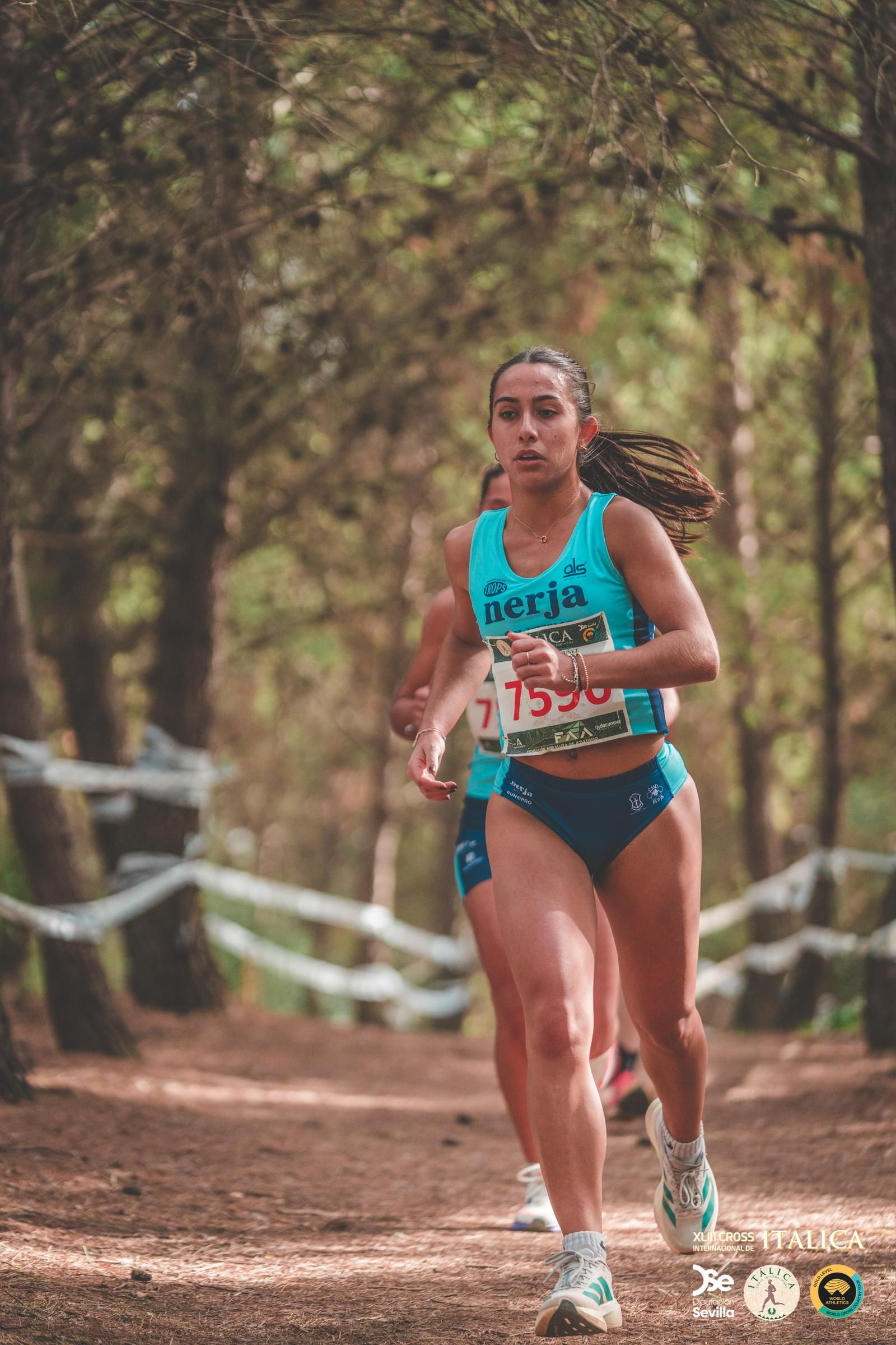 Búscate en las fotos del Cross de Itálica 2025 | 4