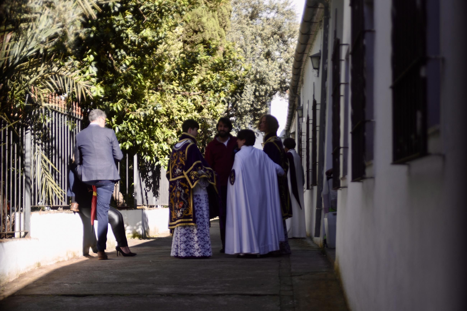 Recogimiento y lágrimas tras la suspensión de la procesión del Císter en este Martes Santo de Córdoba