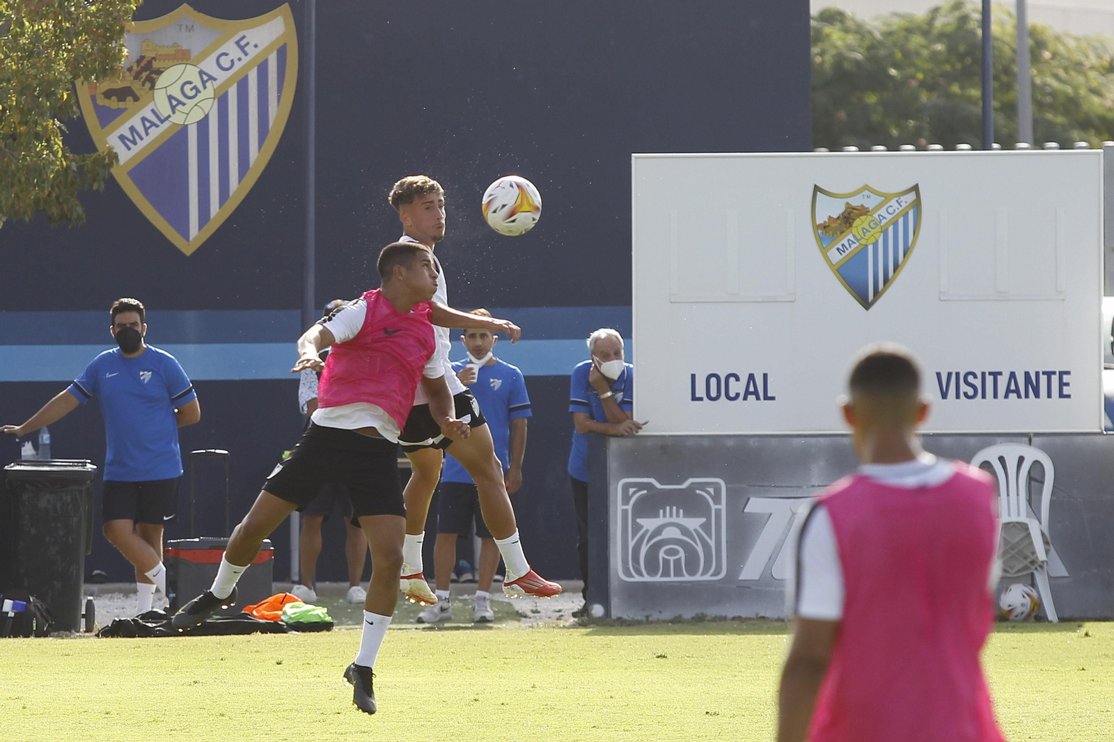 Las fotos del partido entre el Málaga y el Atlético Malagueño