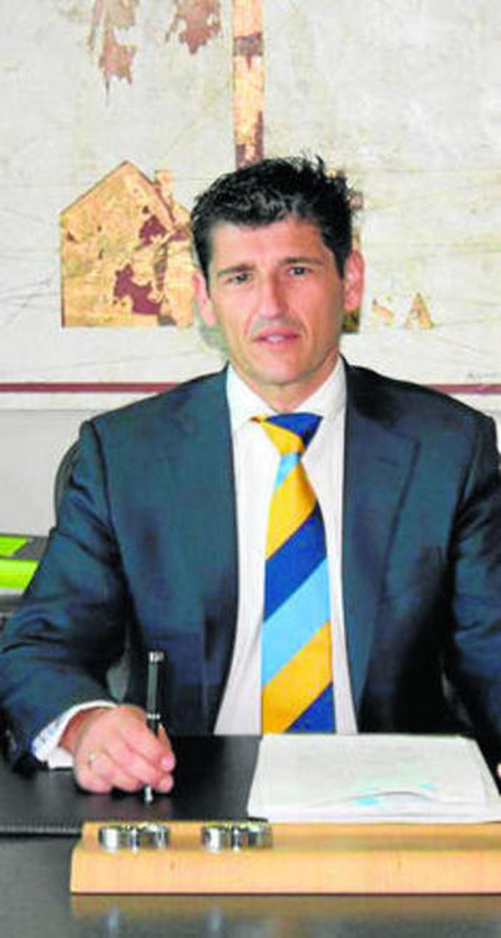 El notario Jorge Díaz.