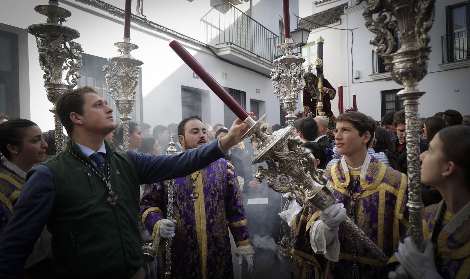Imágenes del Vía Crucis del Cristo de las Tres Caídas