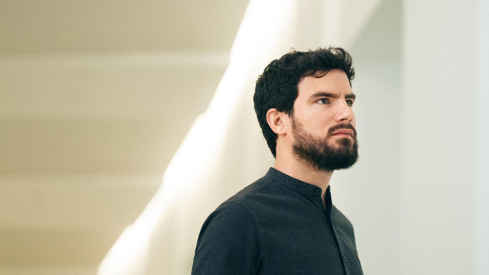 Foto promocional del percusionista valenciano