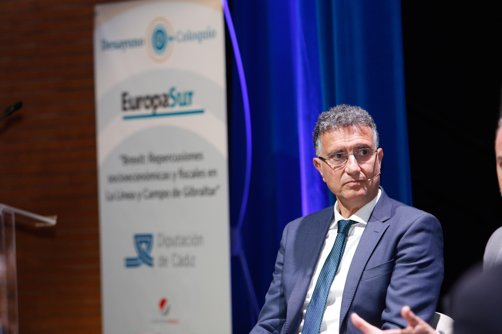 Las fotos del desyuno-coloquio "Brexit: repercusiones socioeconómicas y fiscales en La Línea y el Campo de Gibraltar"