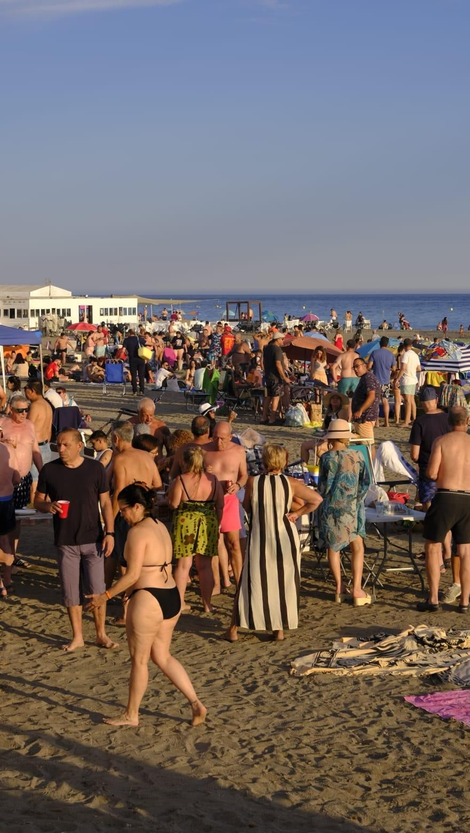 Imágenes de la celebración de San Juan en Almería capital