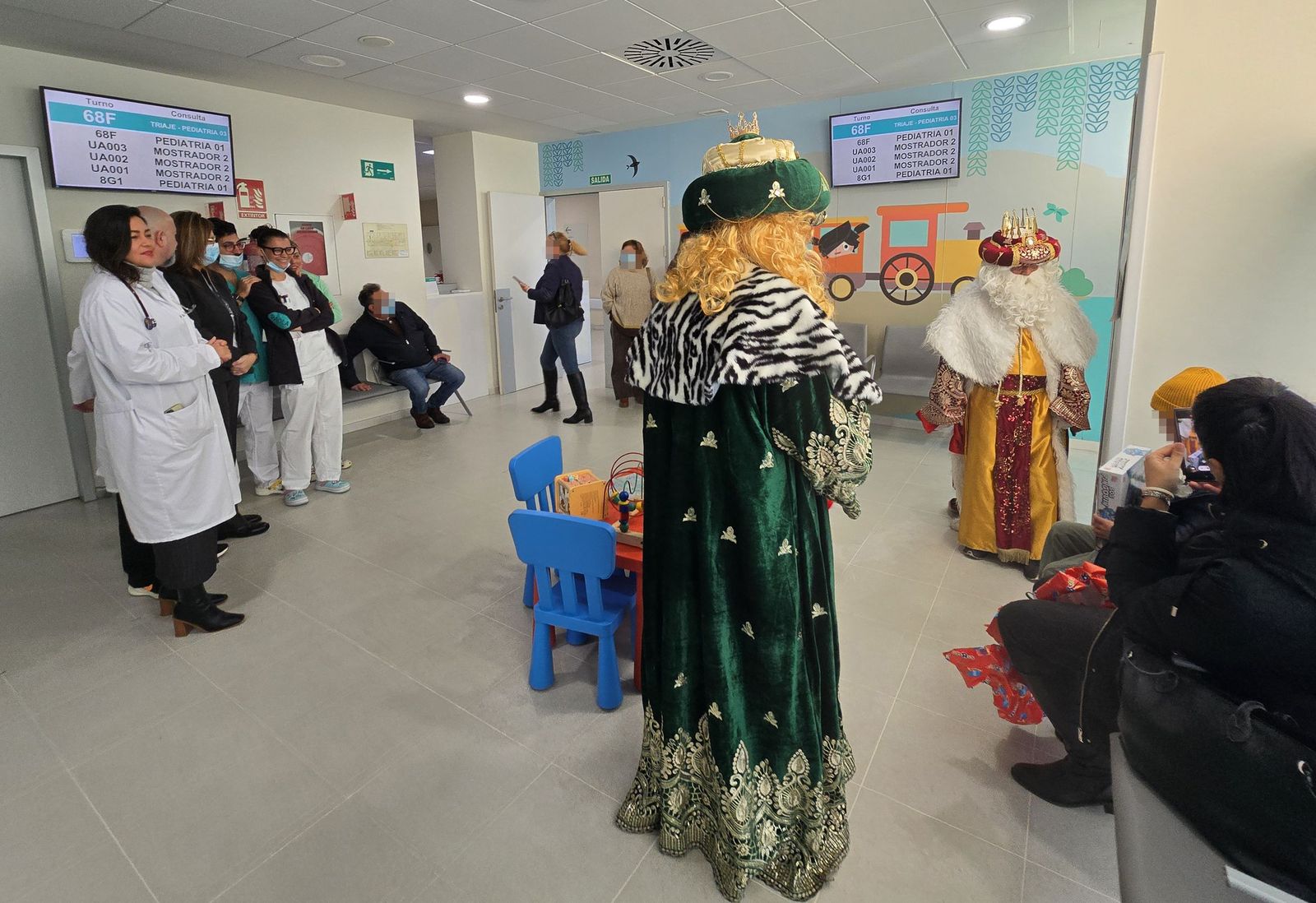 Los Reyes Magos en el Hospital Quironsalud Campo de Gibraltar