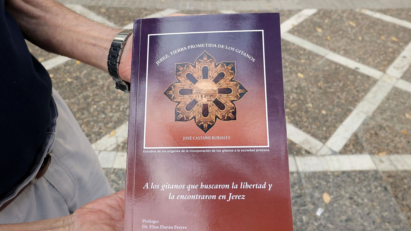 Portada del nuevo libro de José Castaño Rubiales.