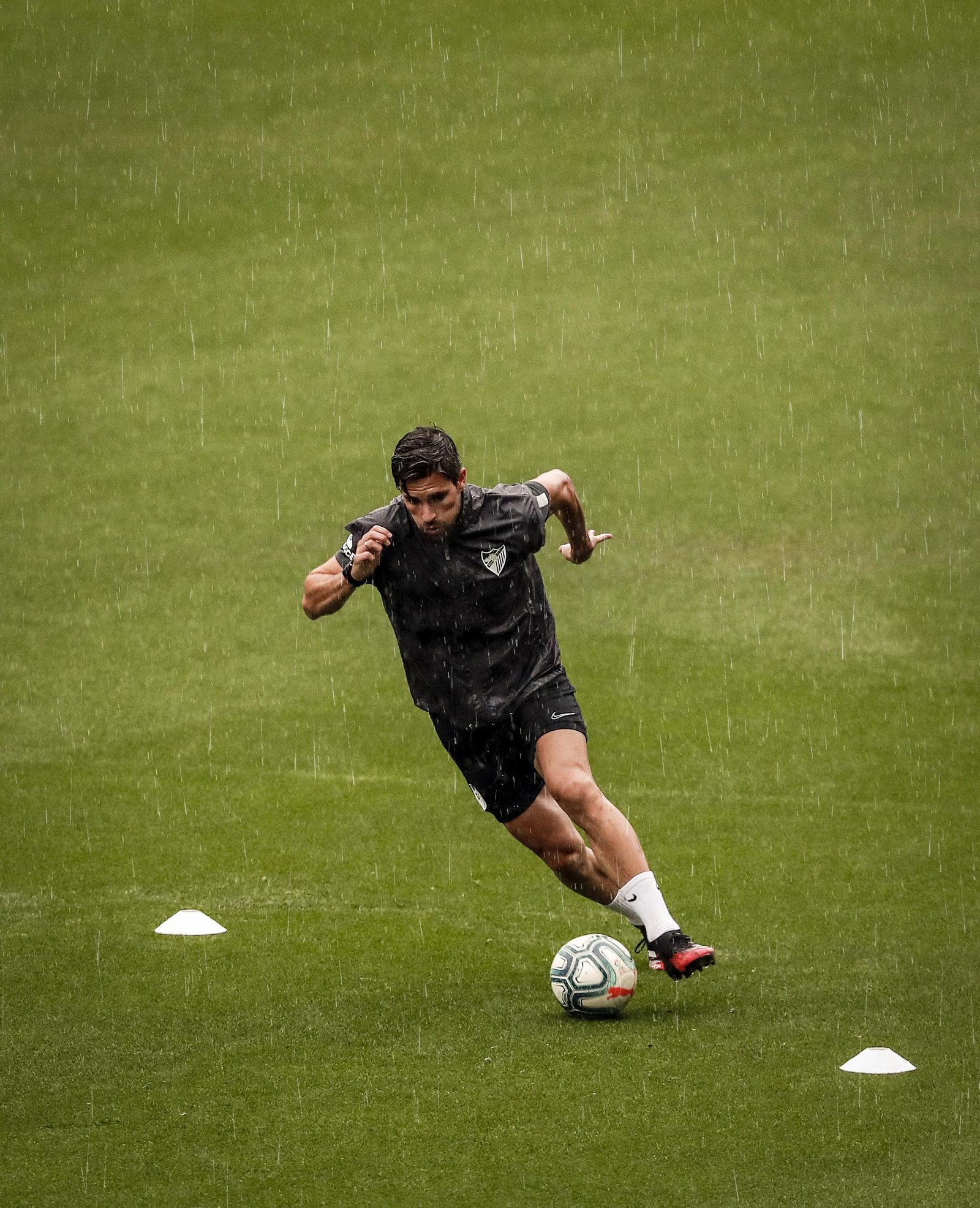 Agua de mayo en La Rosaleda