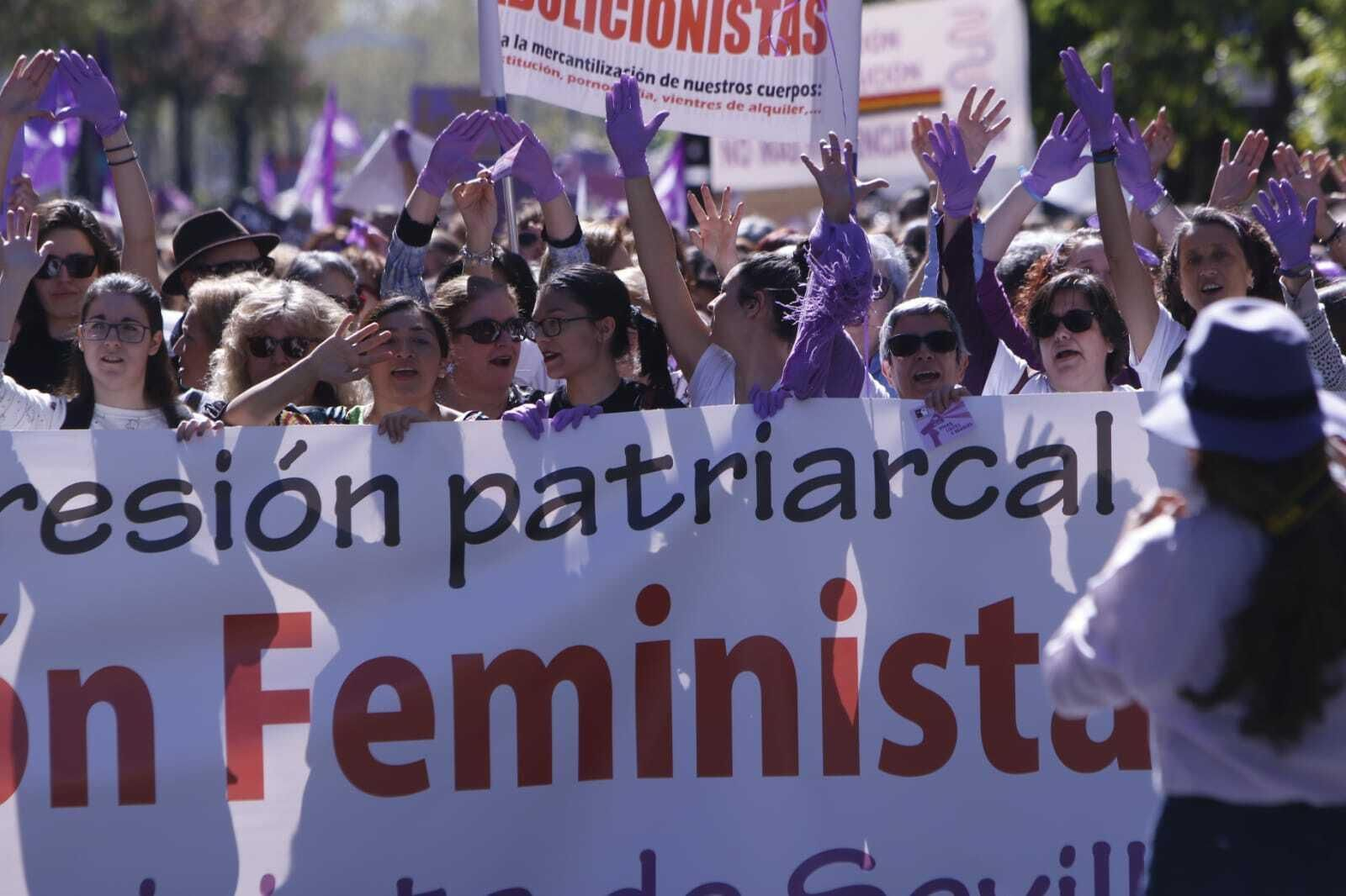 Las imágenes de las manifestaciones del 8M en Sevilla. Las imágenes de las manifestaciones del 8M en Sevilla.