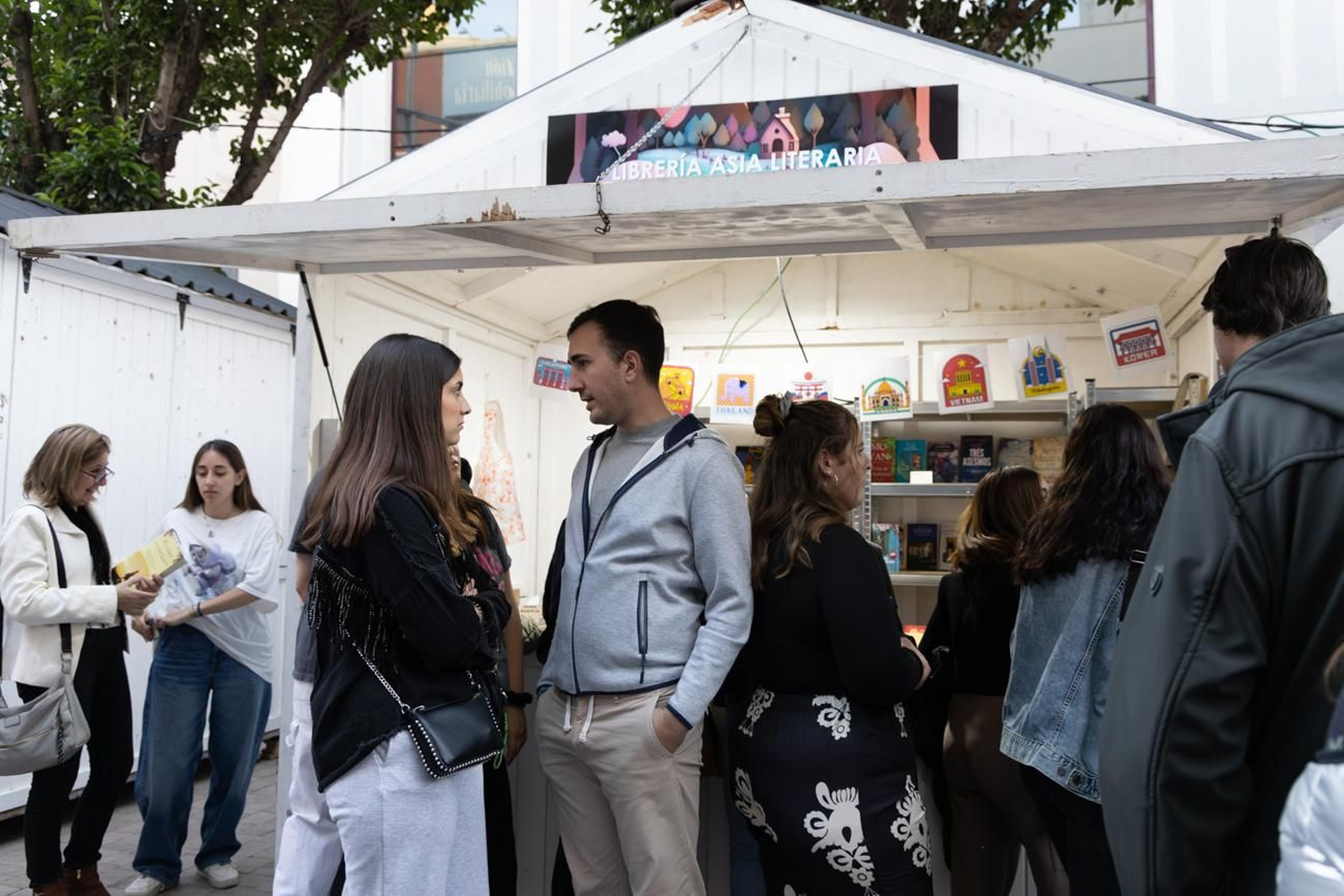 En imágenes: casetas y ambiente de la Feria del Libro de Jaén