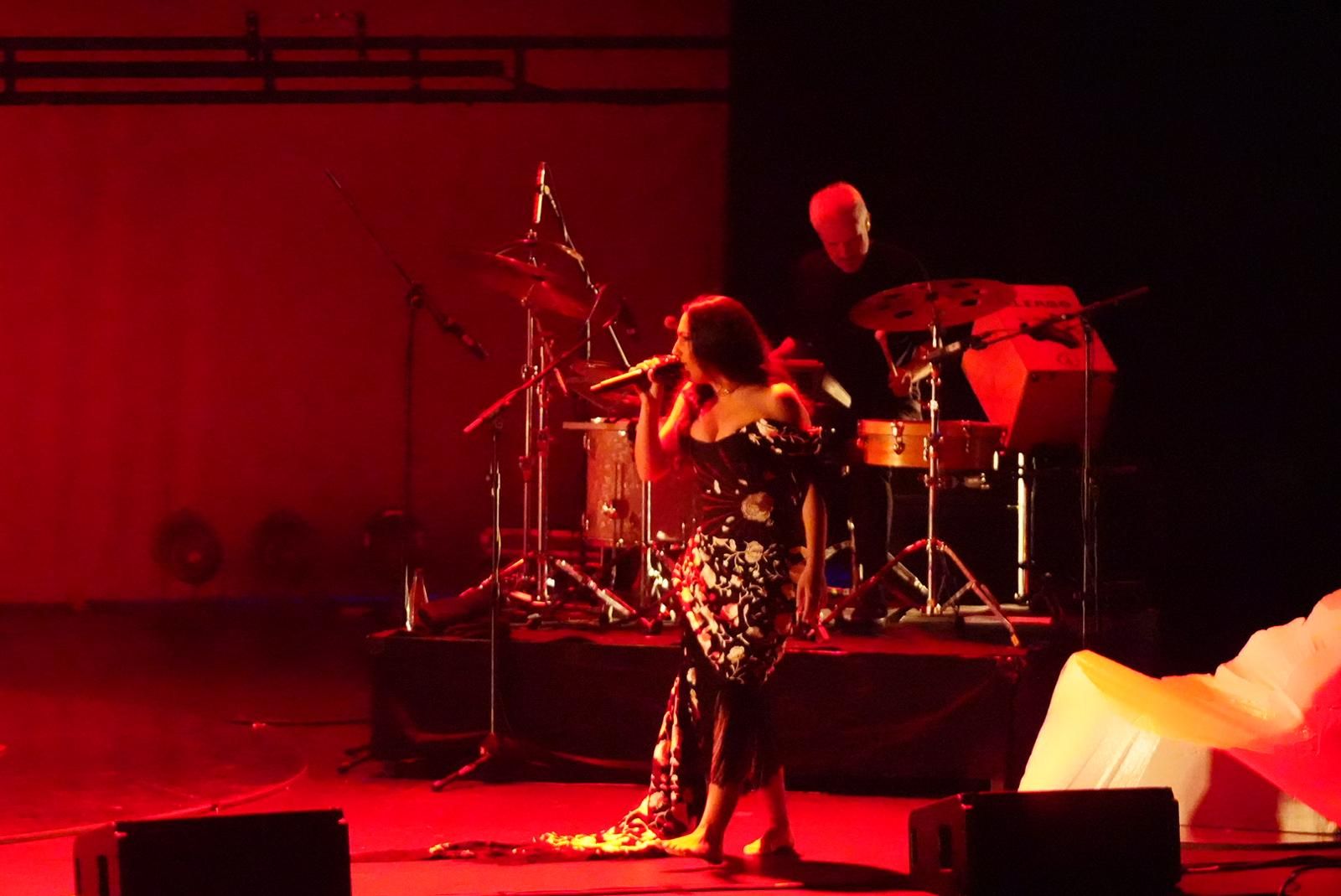 El concierto de María José Llergo en Pozoblanco