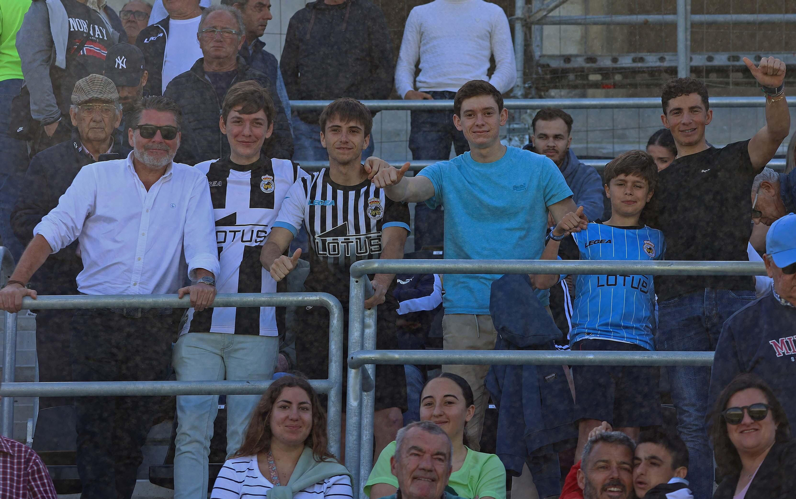 Búscate en el Ciudad de La Línea durante el Balona  - El Palo