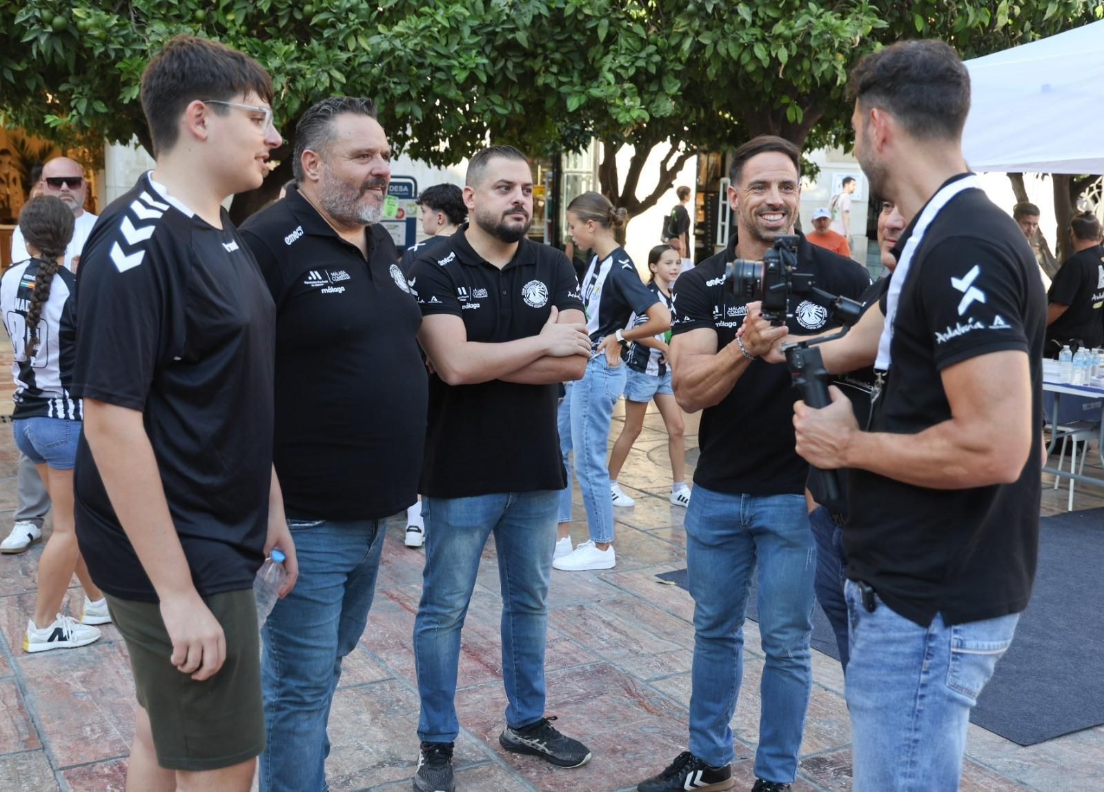 El Costa del Sol Málaga conquista la Plaza de la Constitución